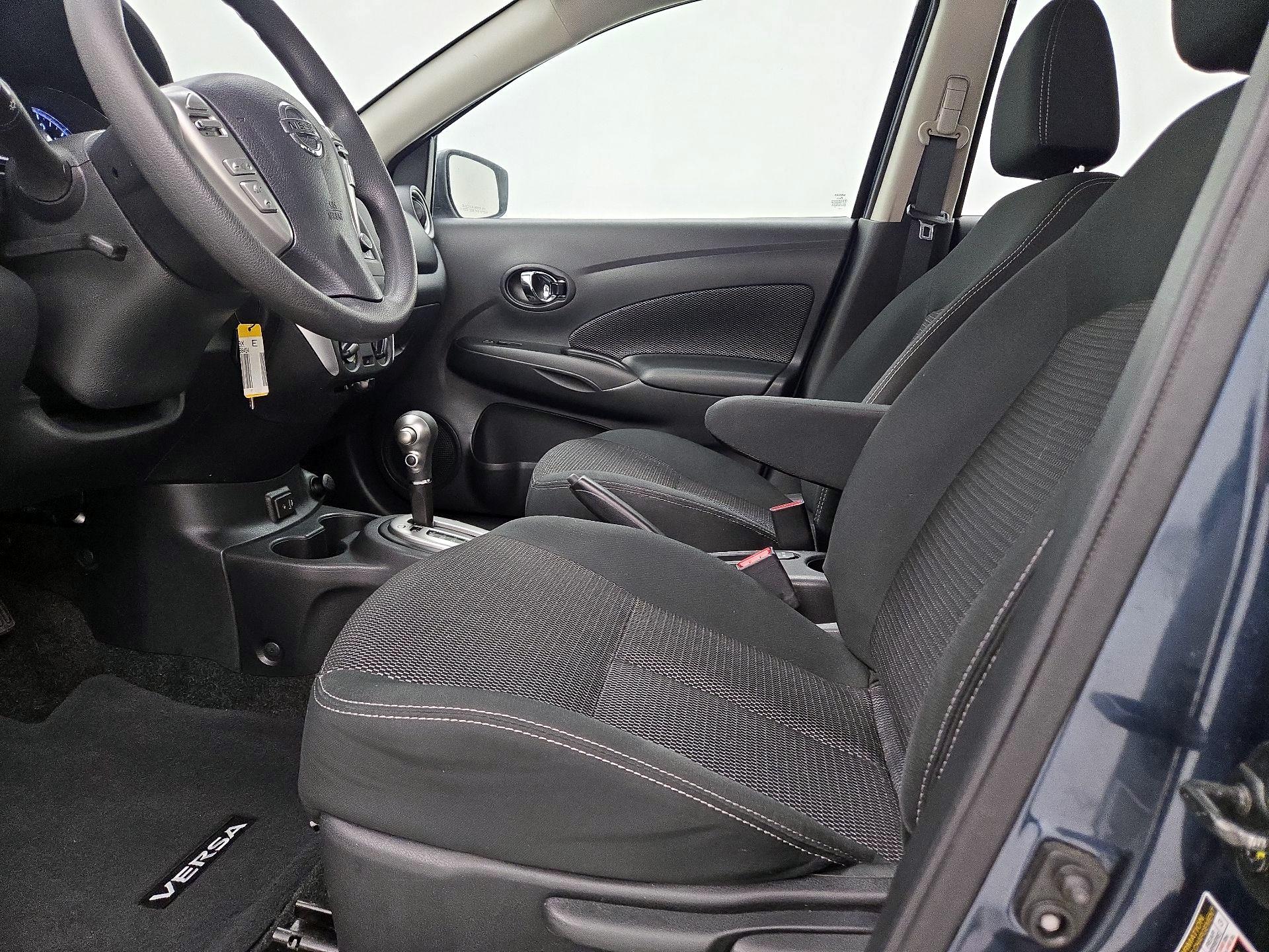 Thumbnail: 2017 Nissan Versa - 11