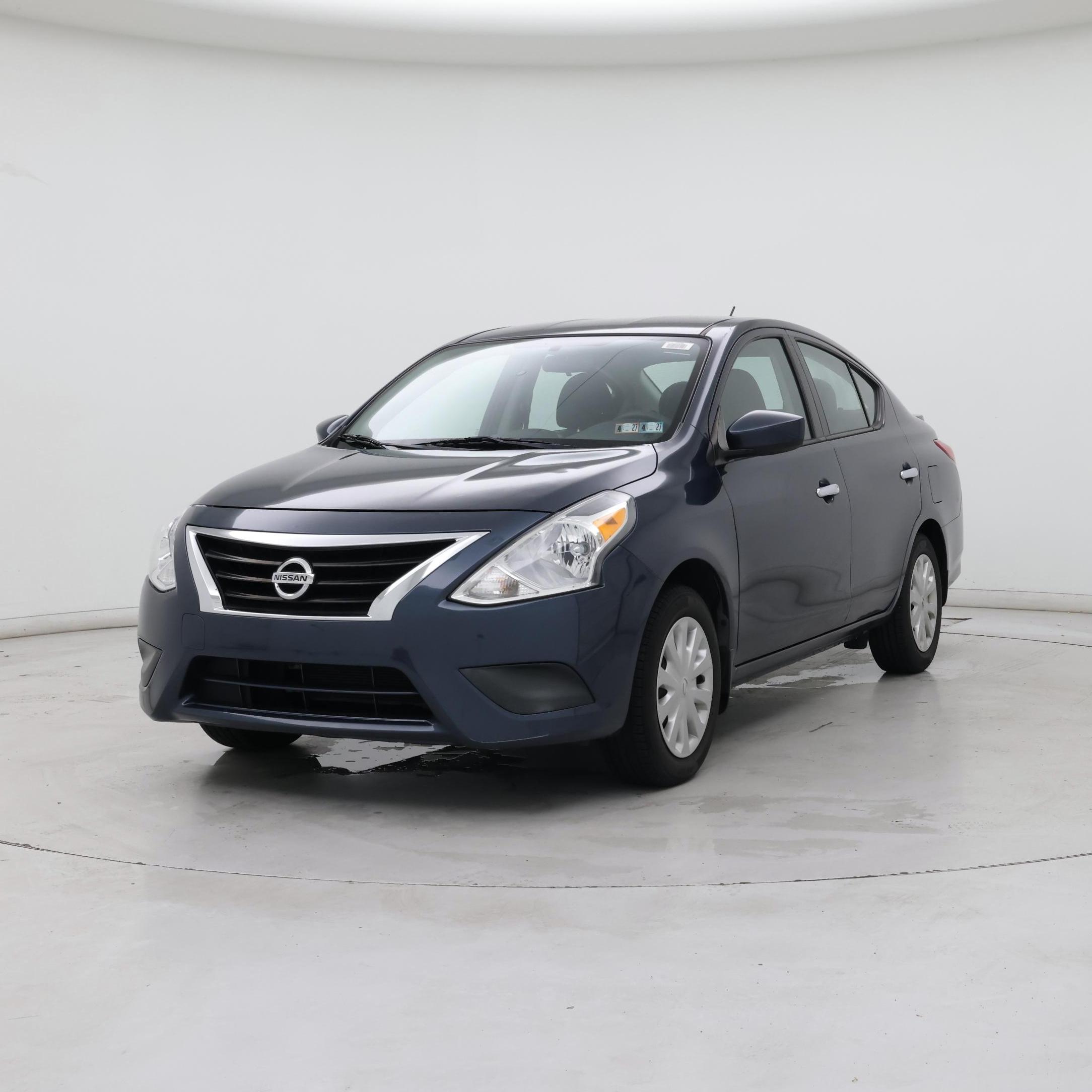 Thumbnail: 2017 Nissan Versa - 4