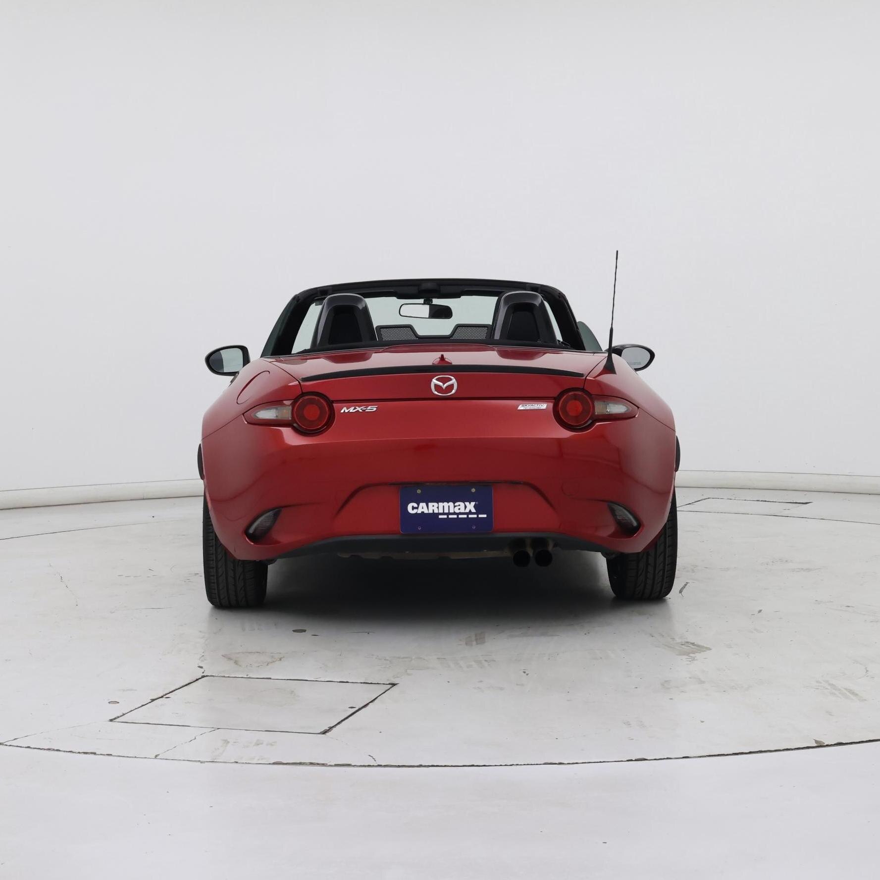 Thumbnail: 2016 Mazda MX-5 Miata - 6