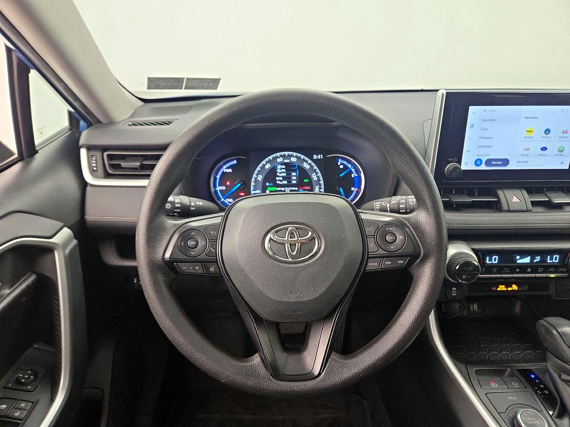 Thumbnail: 2023 Toyota RAV4 - 10