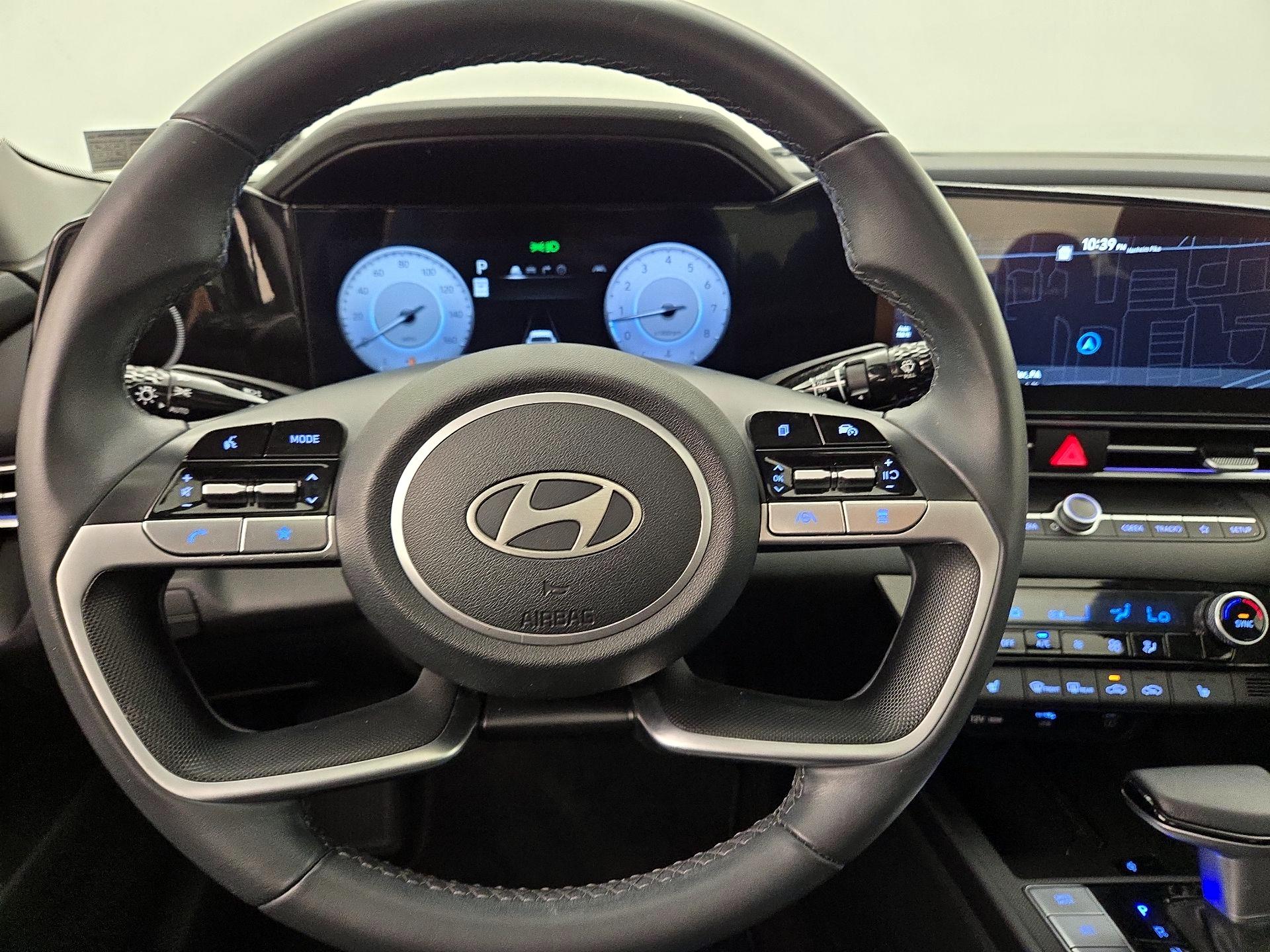 Thumbnail: 2024 Hyundai Elantra - 10