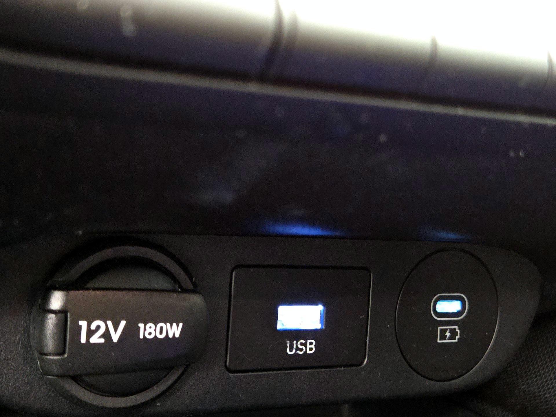 Thumbnail: 2024 Hyundai Elantra - 18