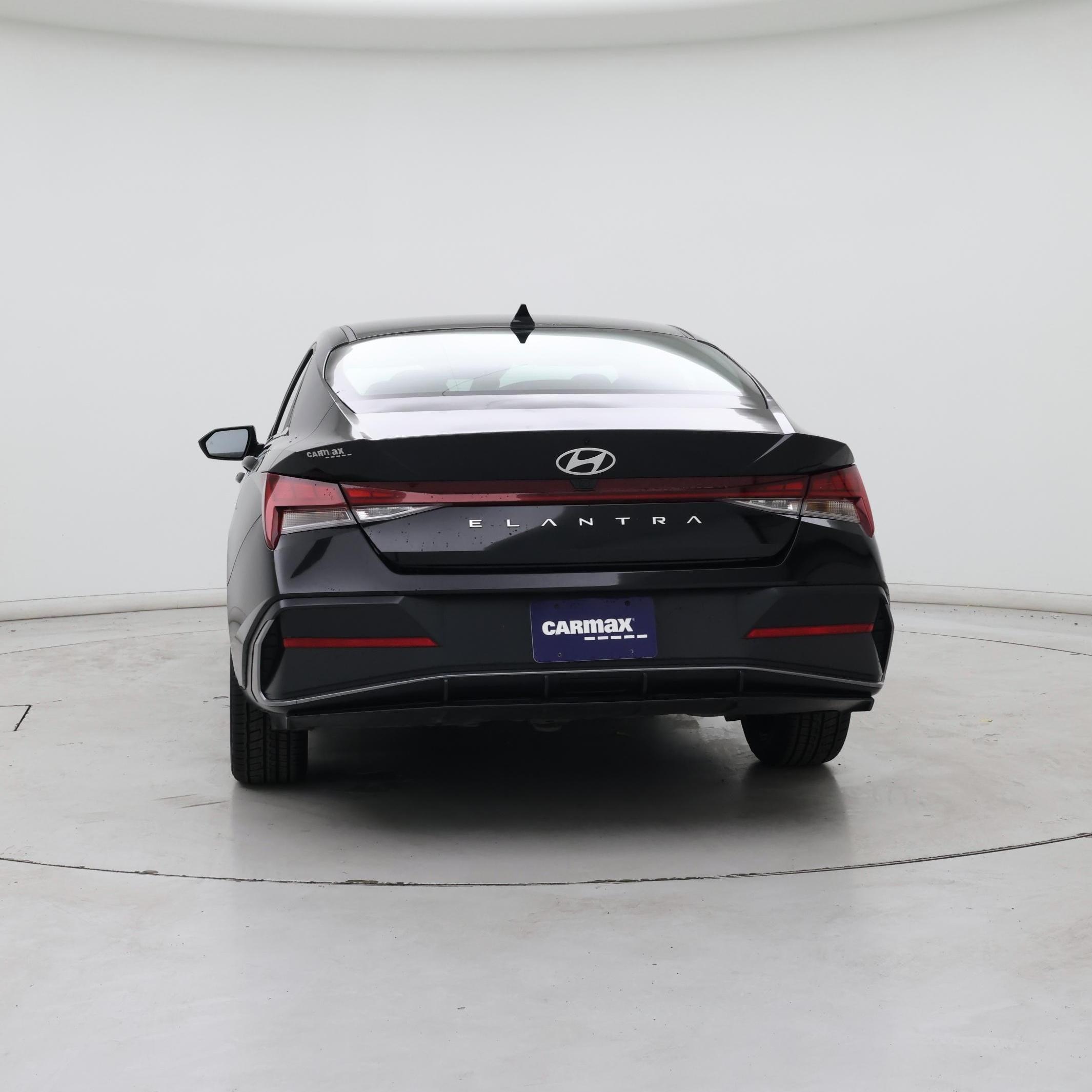 Thumbnail: 2024 Hyundai Elantra - 6