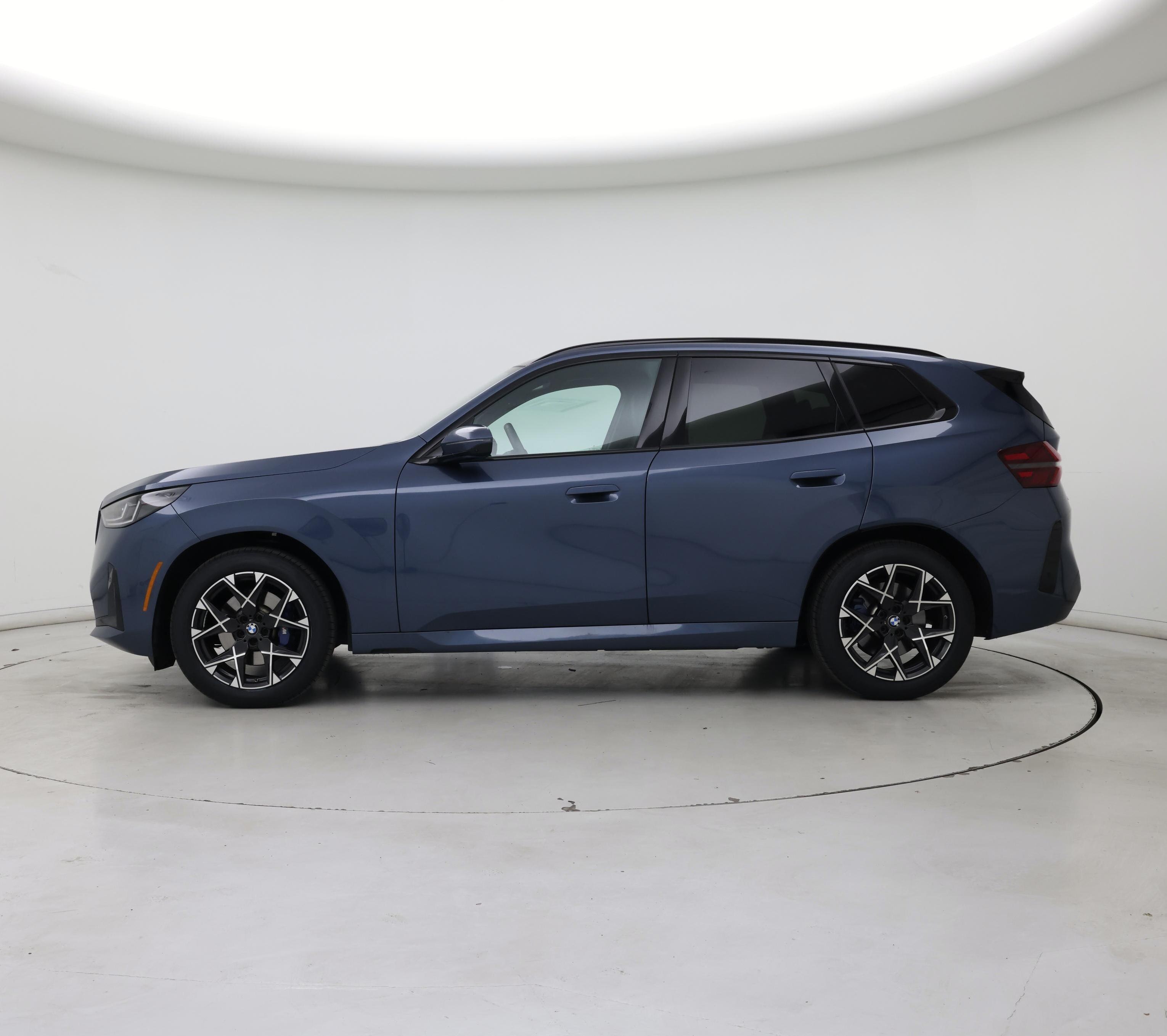 Thumbnail: 2025 BMW X3 - 3