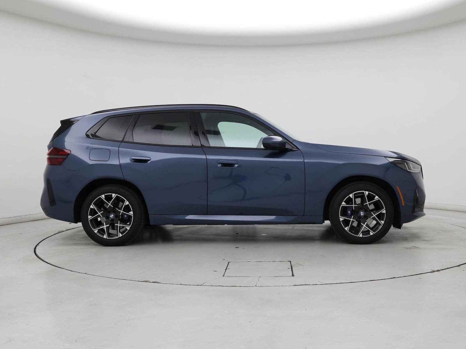 2025 BMW X3 30 - Photo 8