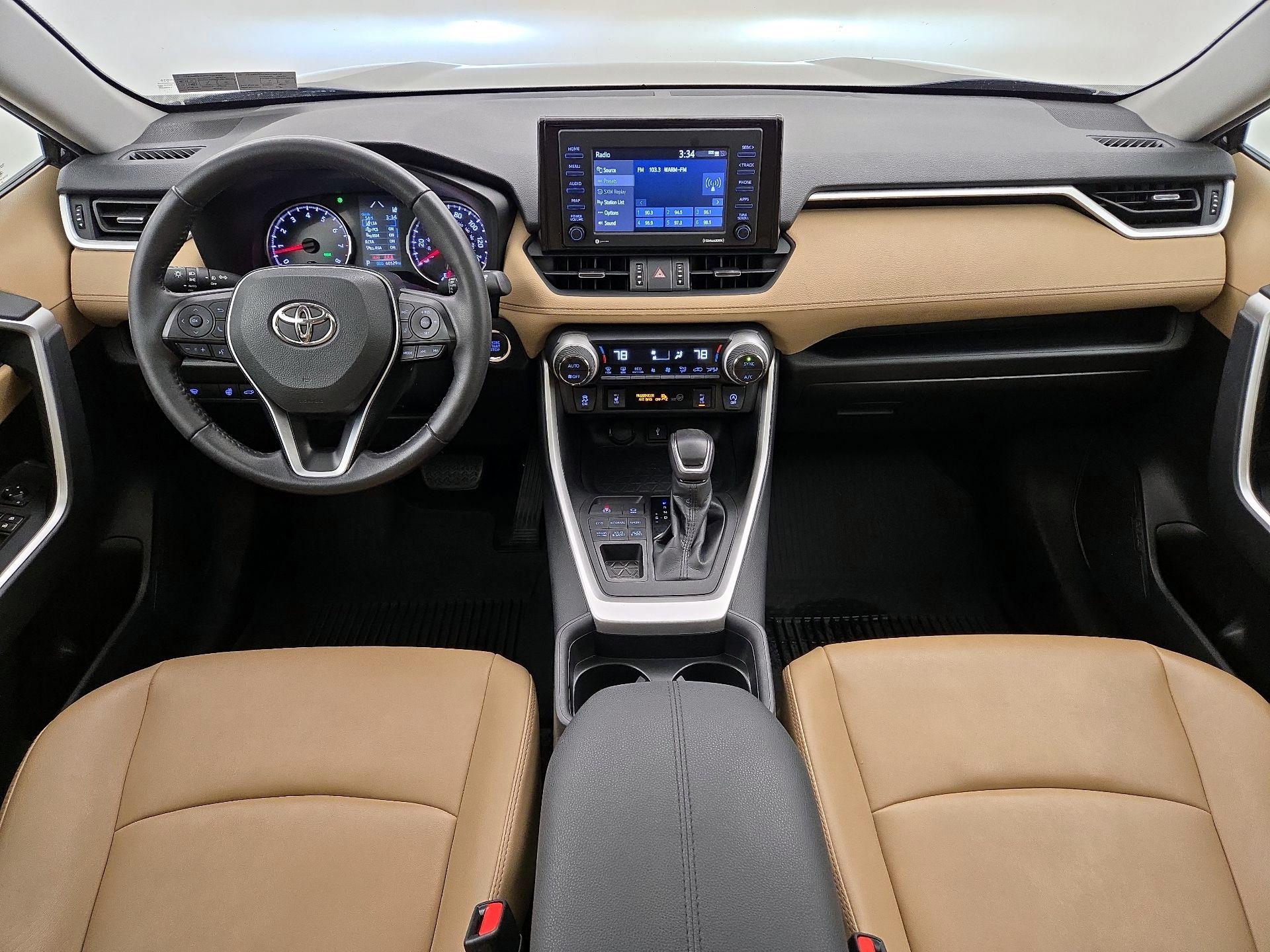 Thumbnail: 2021 Toyota RAV4 - 9