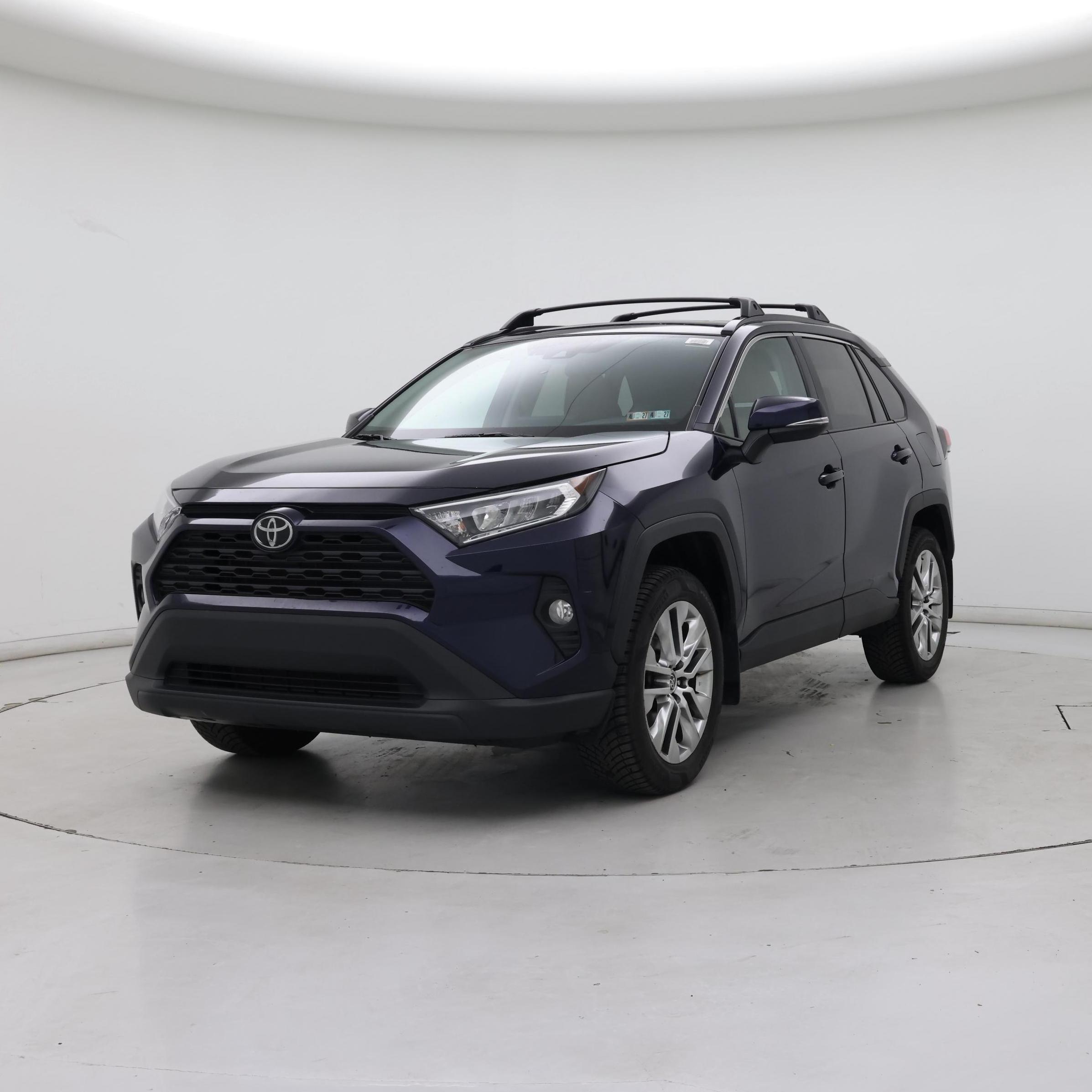 Thumbnail: 2021 Toyota RAV4 - 4