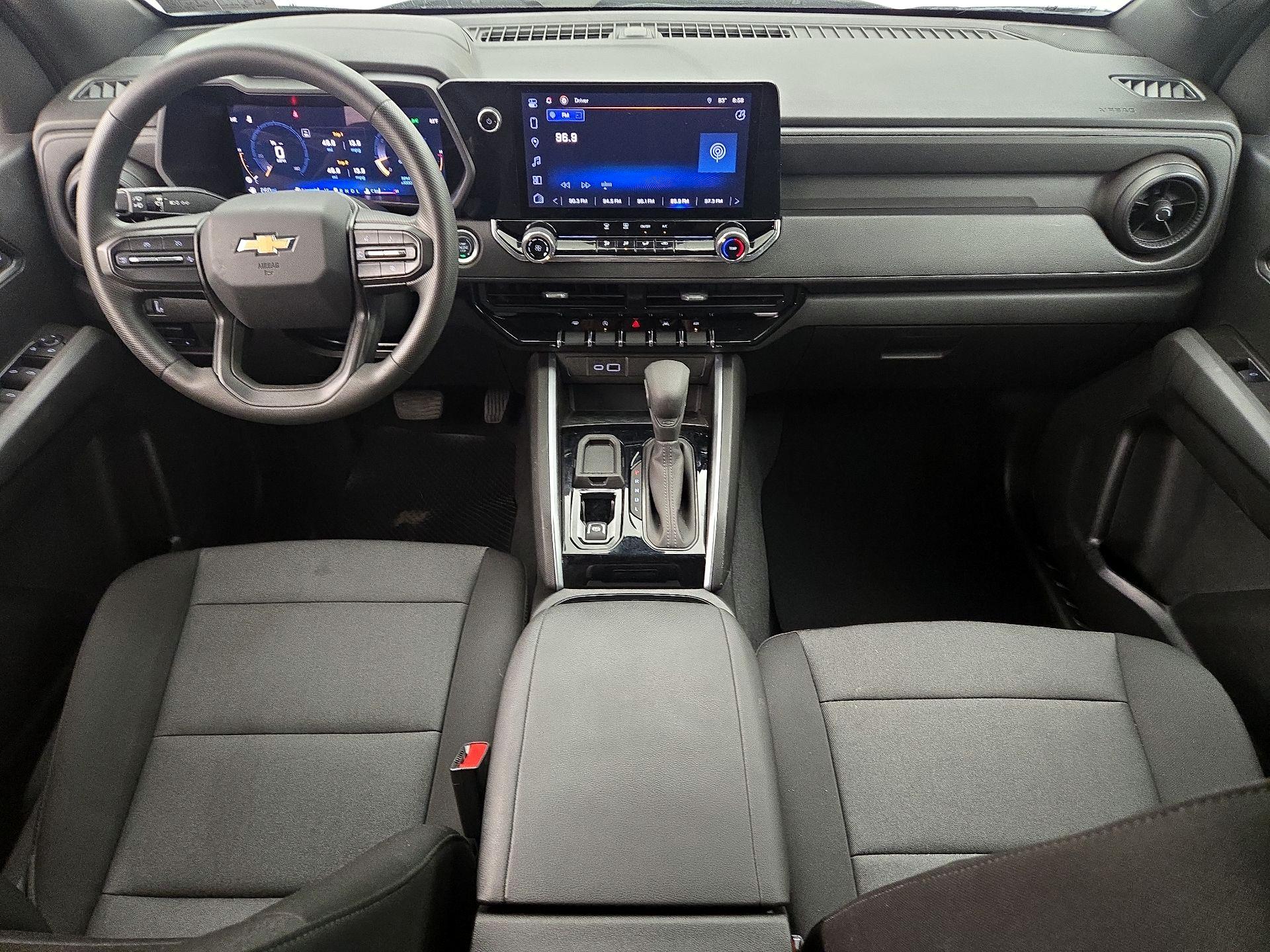 Thumbnail: 2024 Chevrolet Colorado - 9