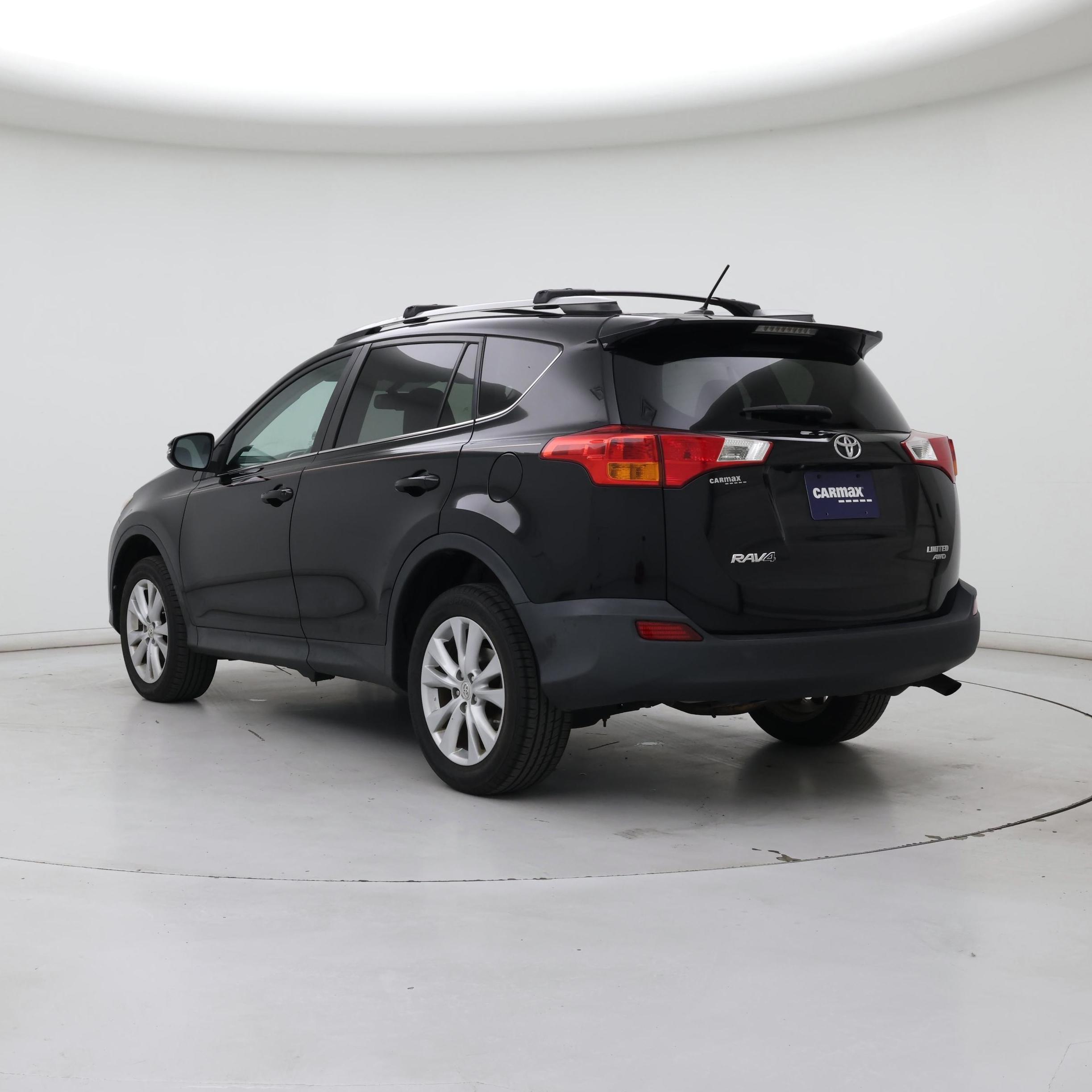Thumbnail: 2015 Toyota RAV4 - 2