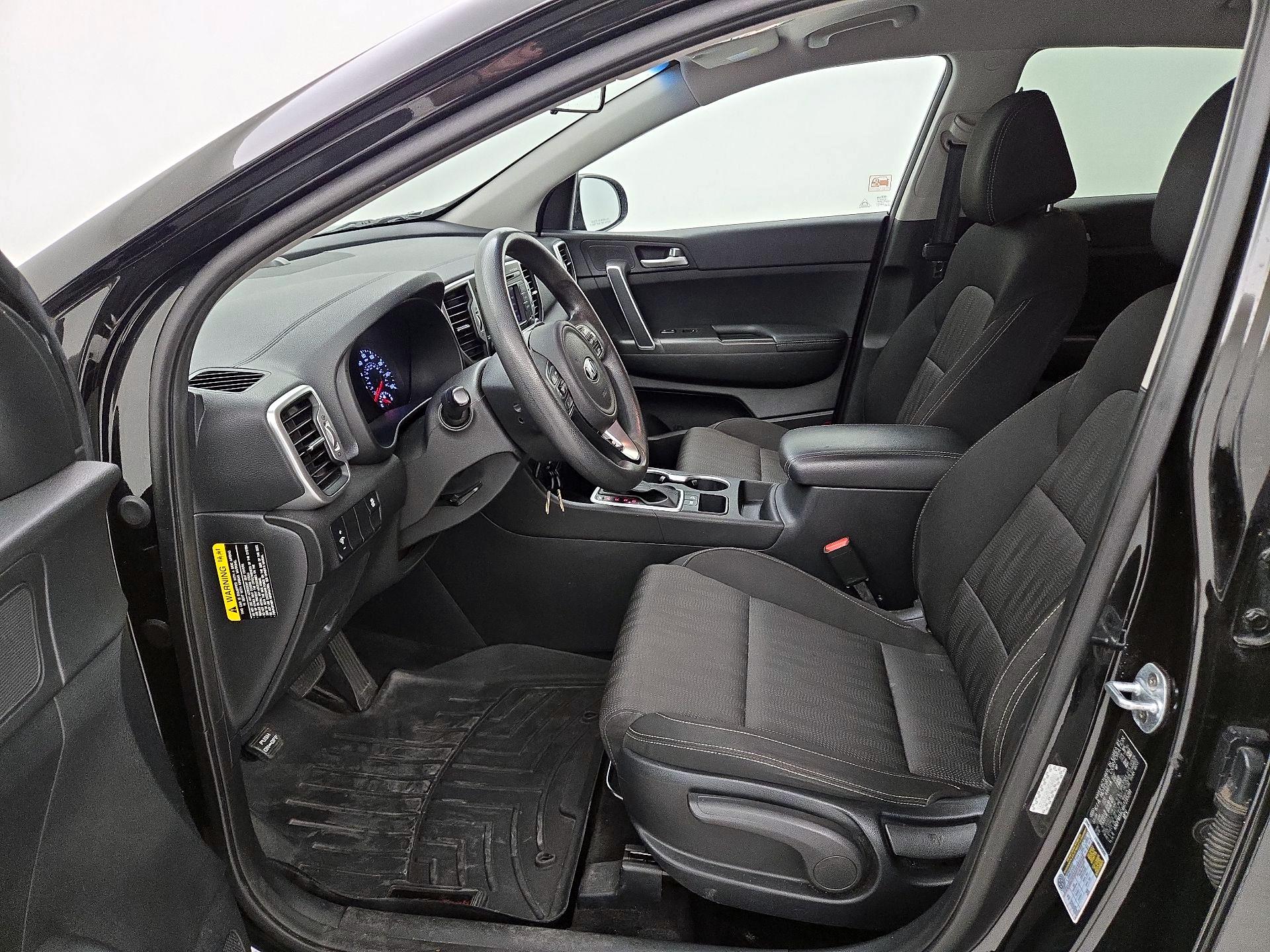 Thumbnail: 2017 Kia Sportage - 11