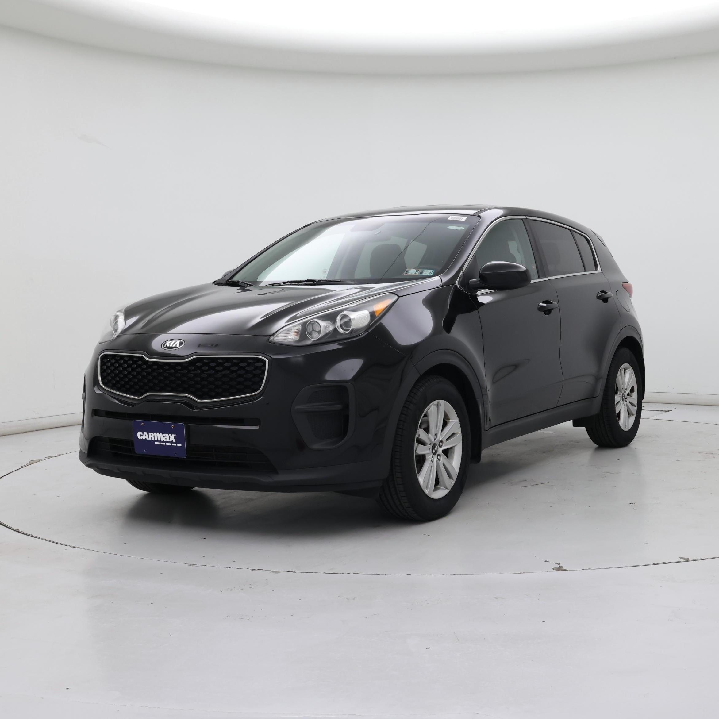 Thumbnail: 2017 Kia Sportage - 4