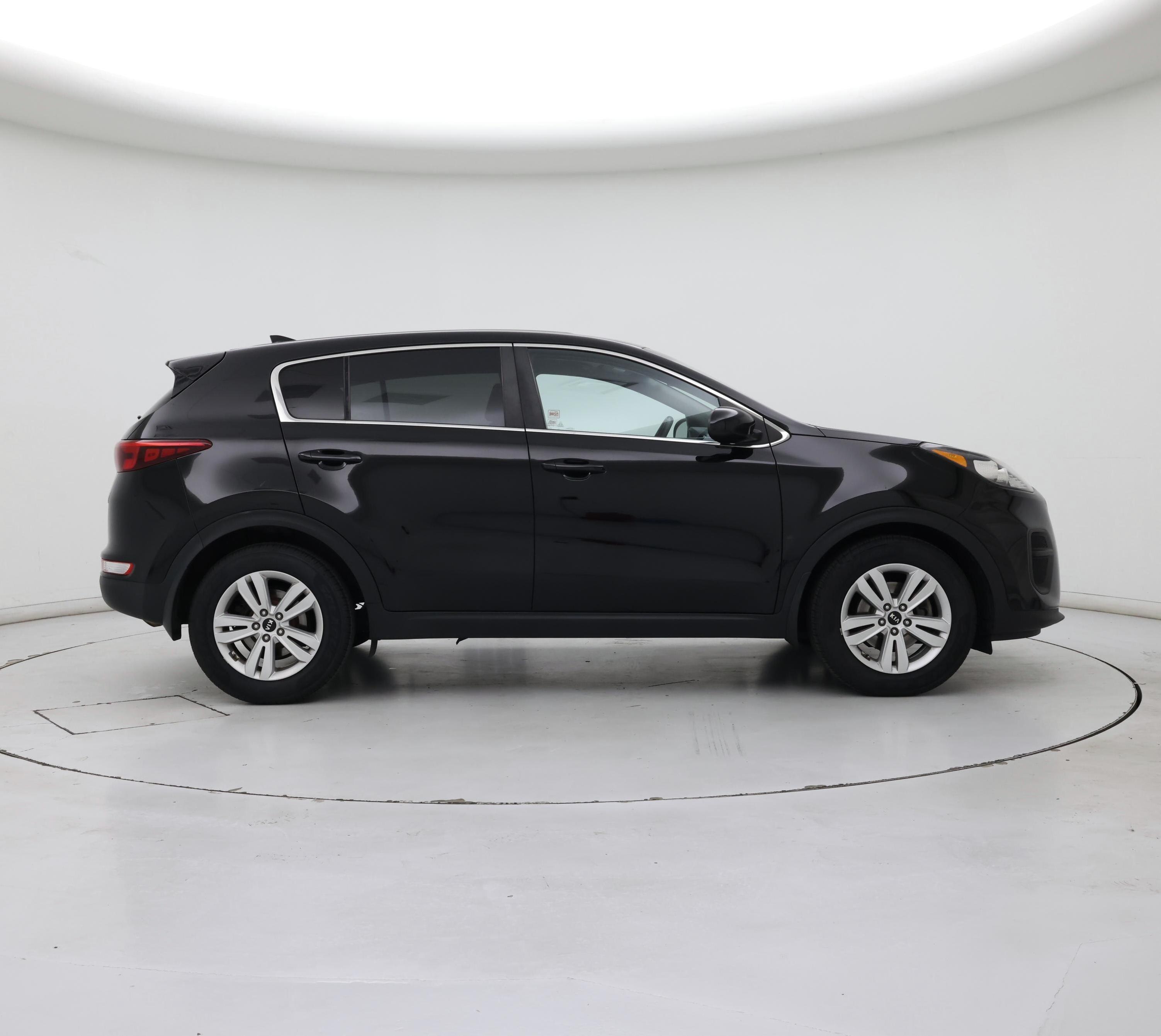 Thumbnail: 2017 Kia Sportage - 7