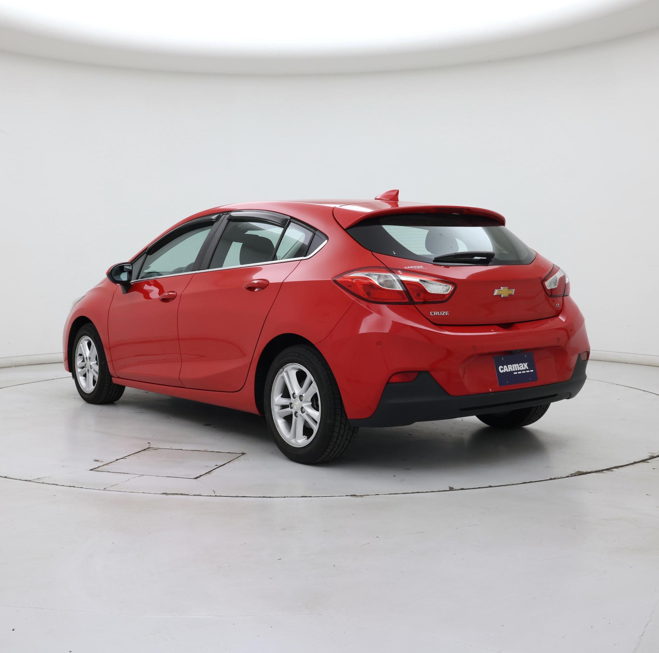 Thumbnail: 2017 Chevrolet Cruze - 2