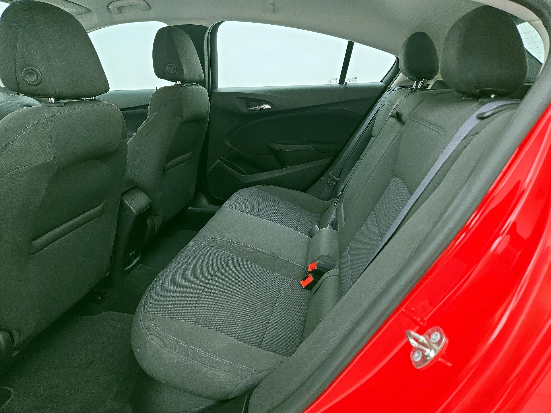 Thumbnail: 2017 Chevrolet Cruze - 19