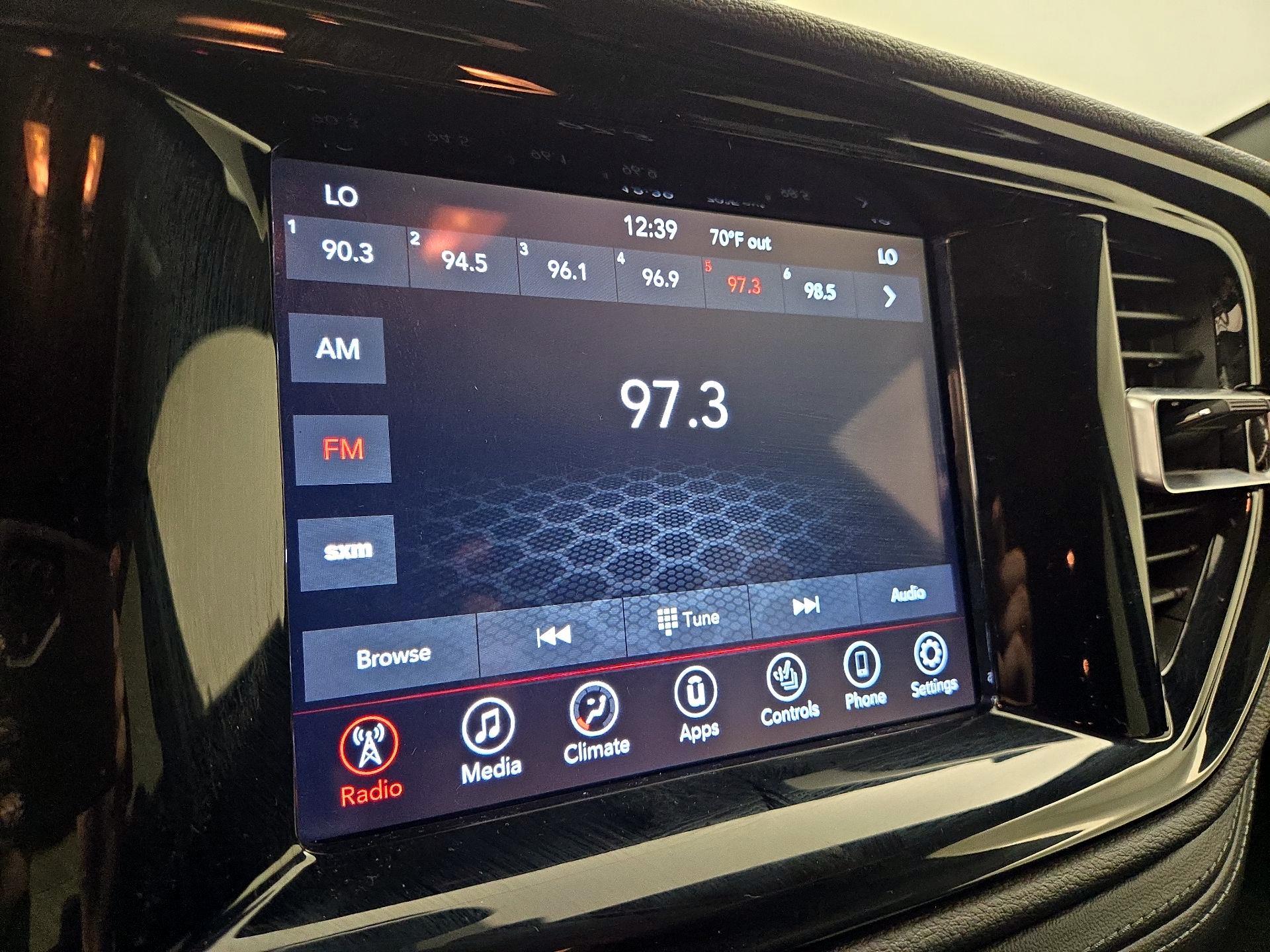 Thumbnail: 2021 Dodge Durango - 15
