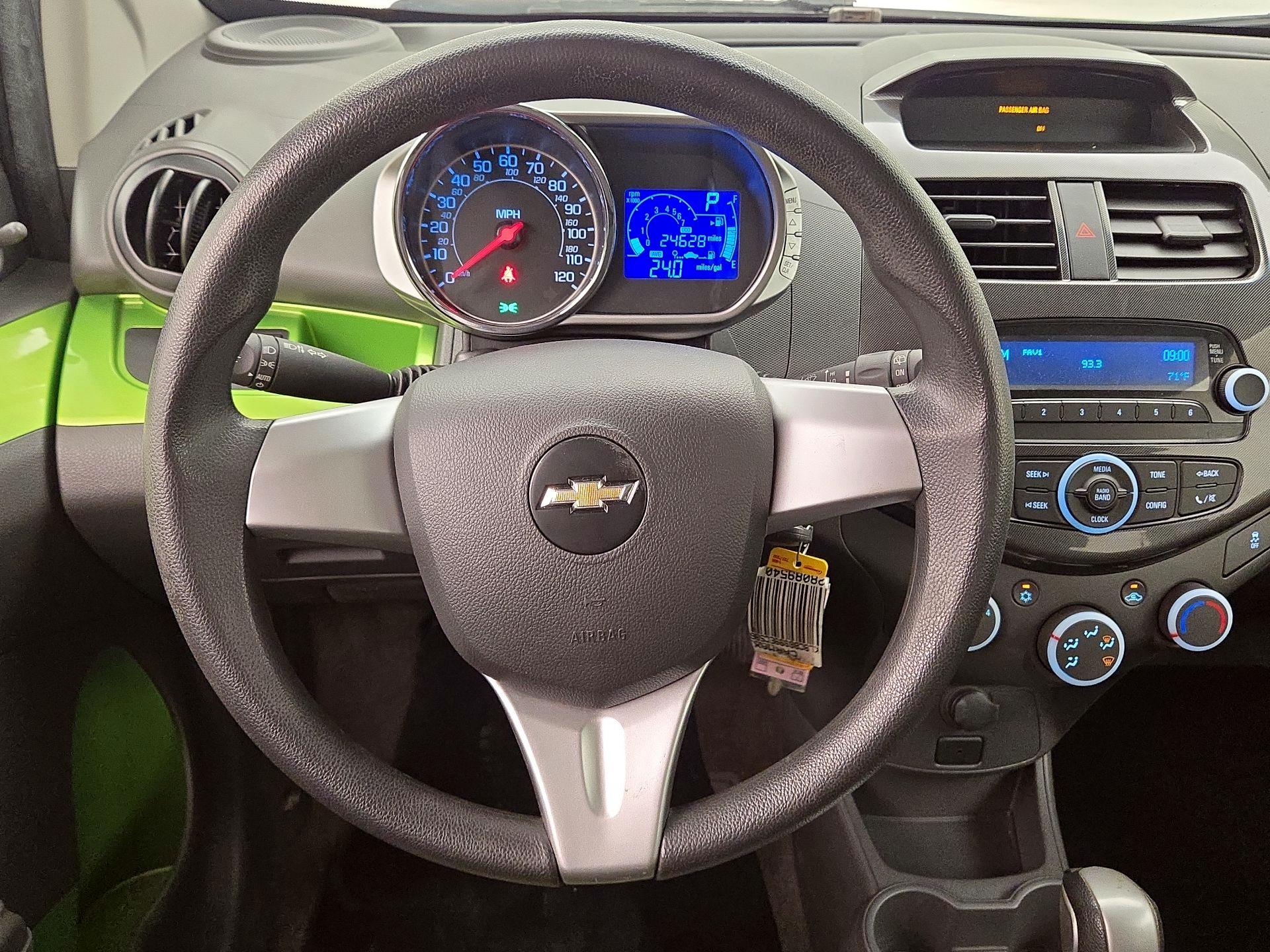 Thumbnail: 2014 Chevrolet Spark - 10
