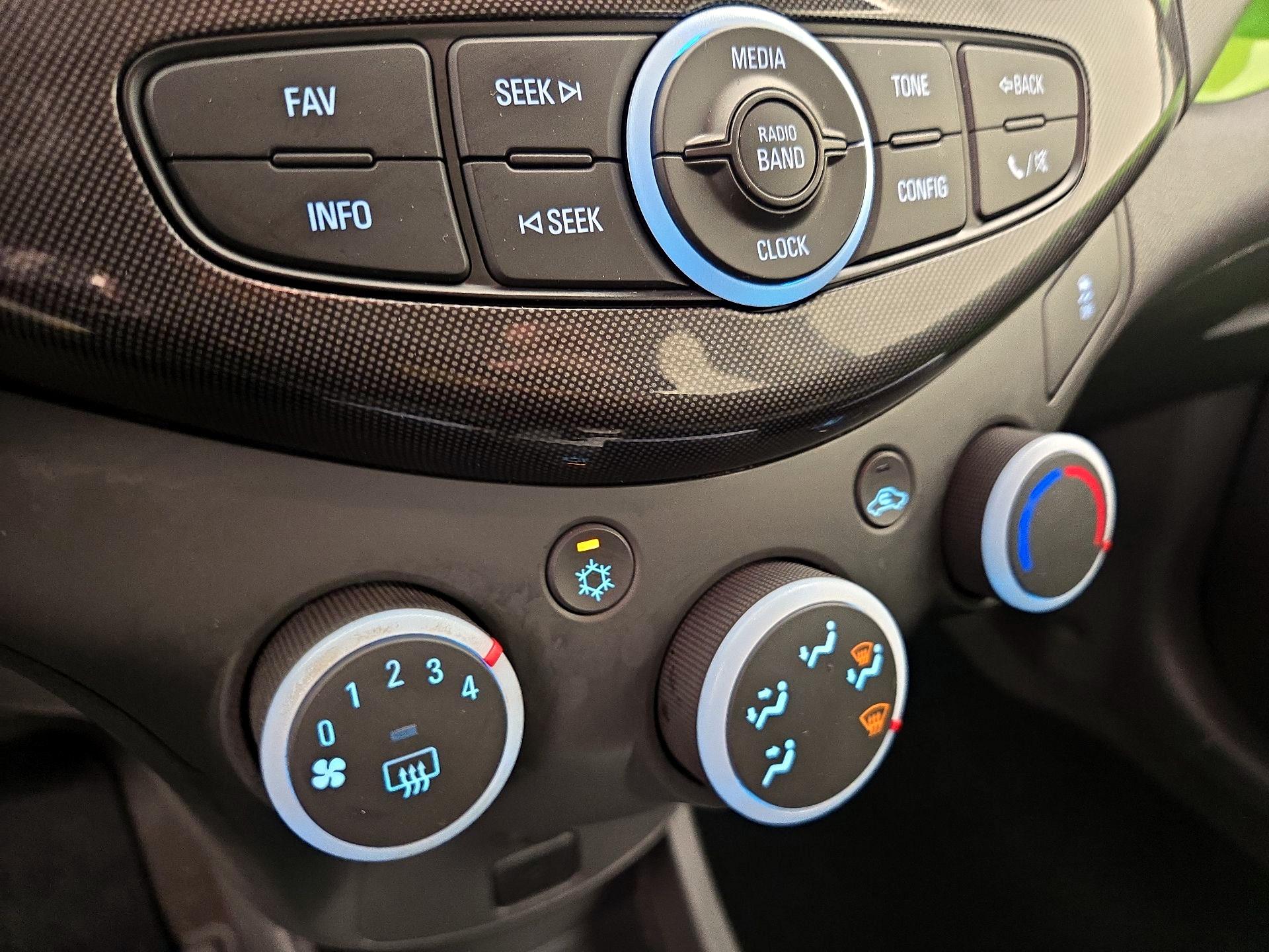 Thumbnail: 2014 Chevrolet Spark - 15