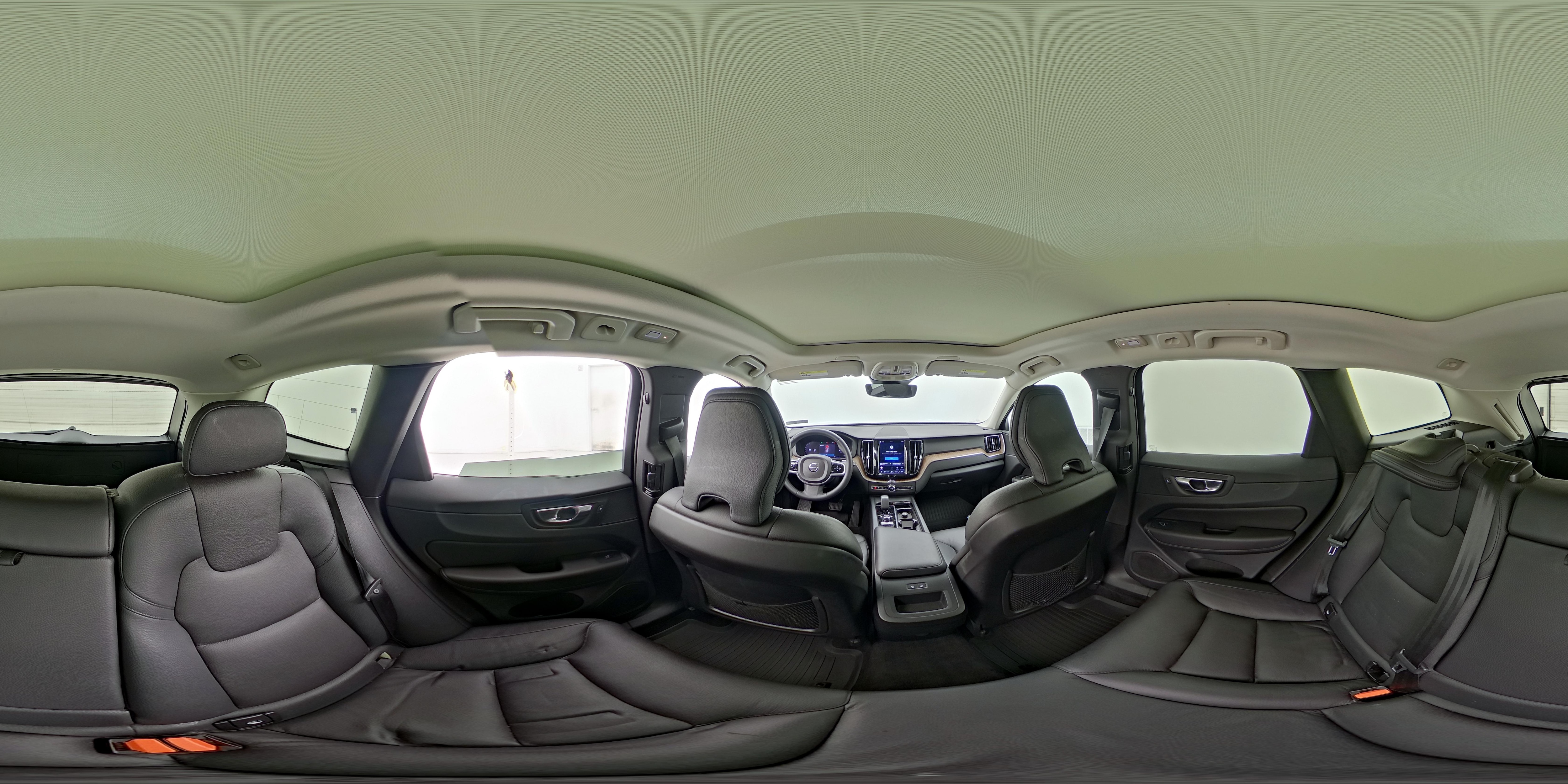2023 Volvo XC60 Plus - Photo 24