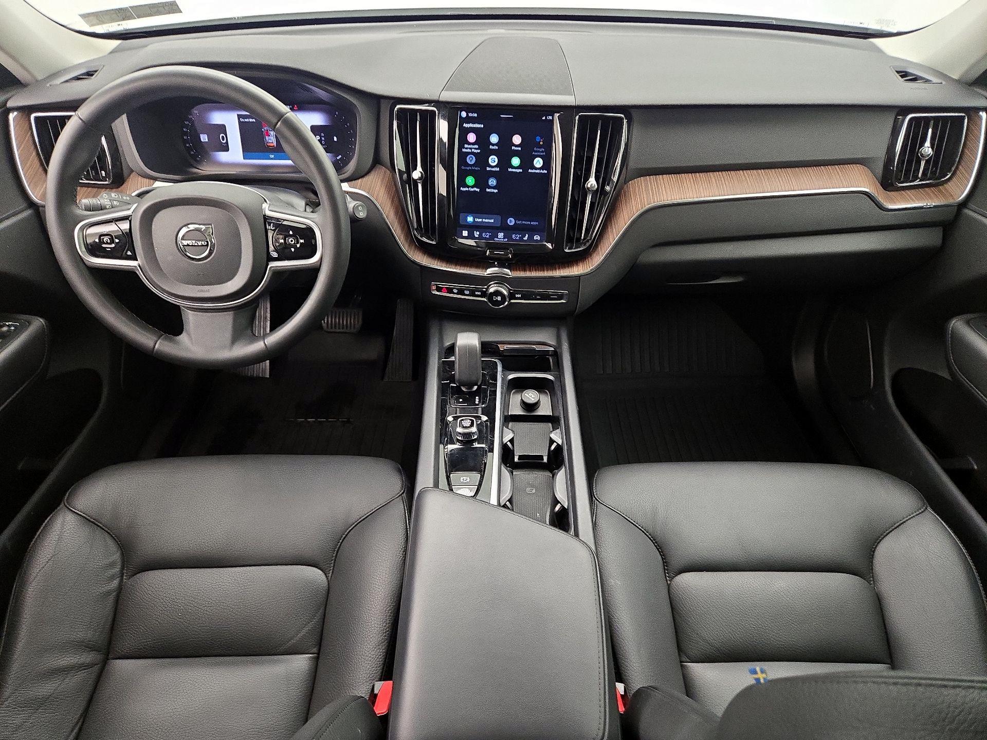 Thumbnail: 2023 Volvo XC60 - 9