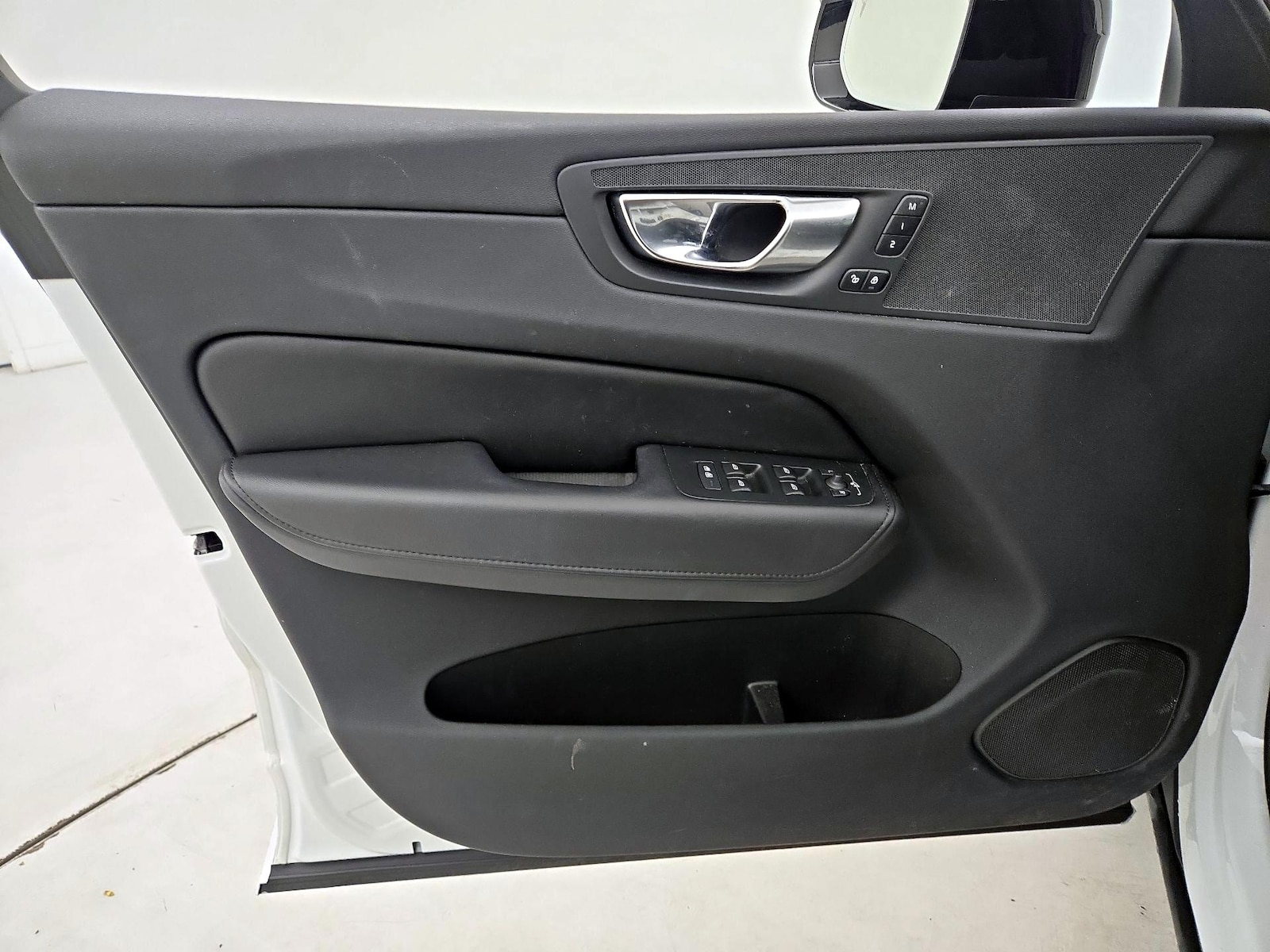 2023 Volvo XC60 Plus - Photo 13