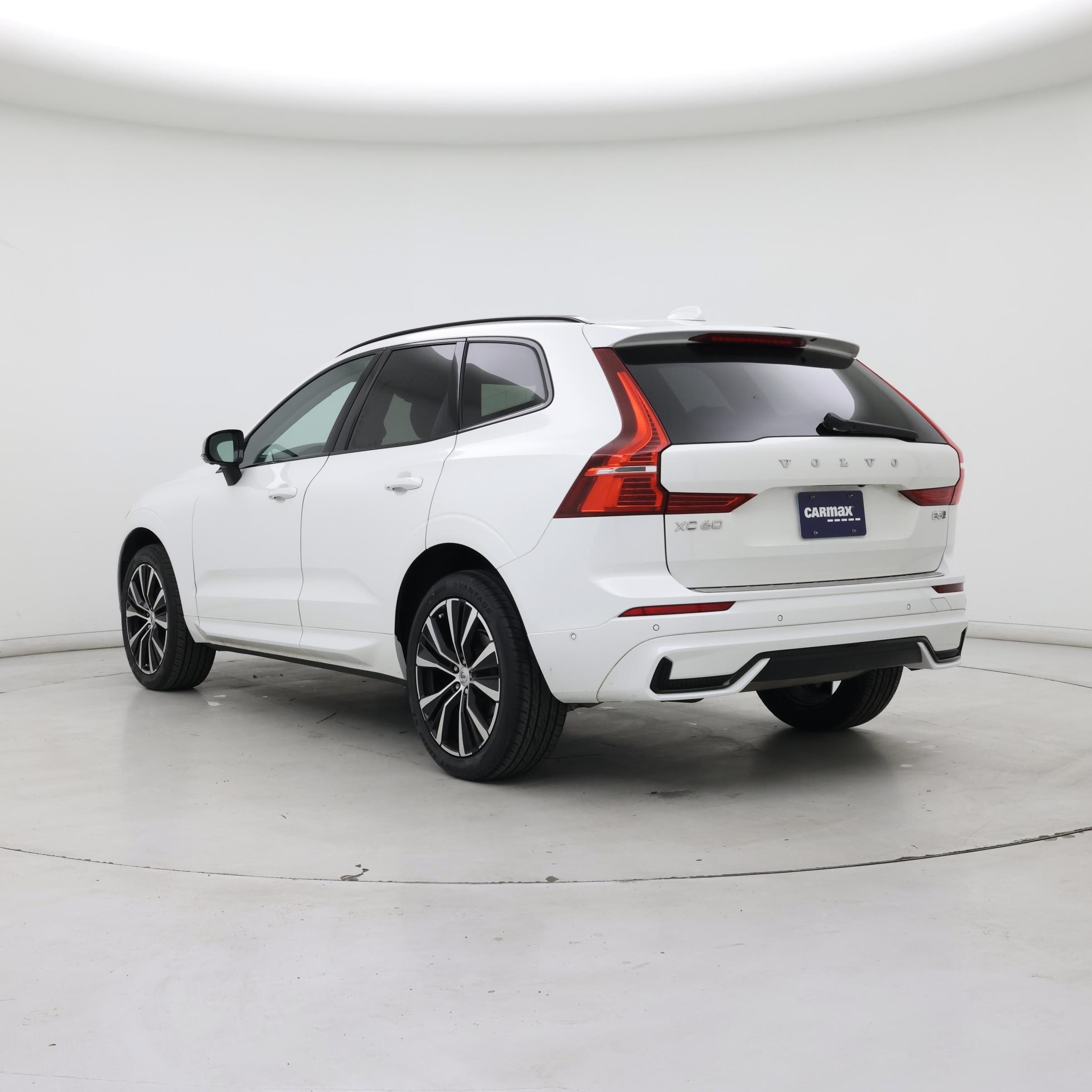 Thumbnail: 2023 Volvo XC60 - 2
