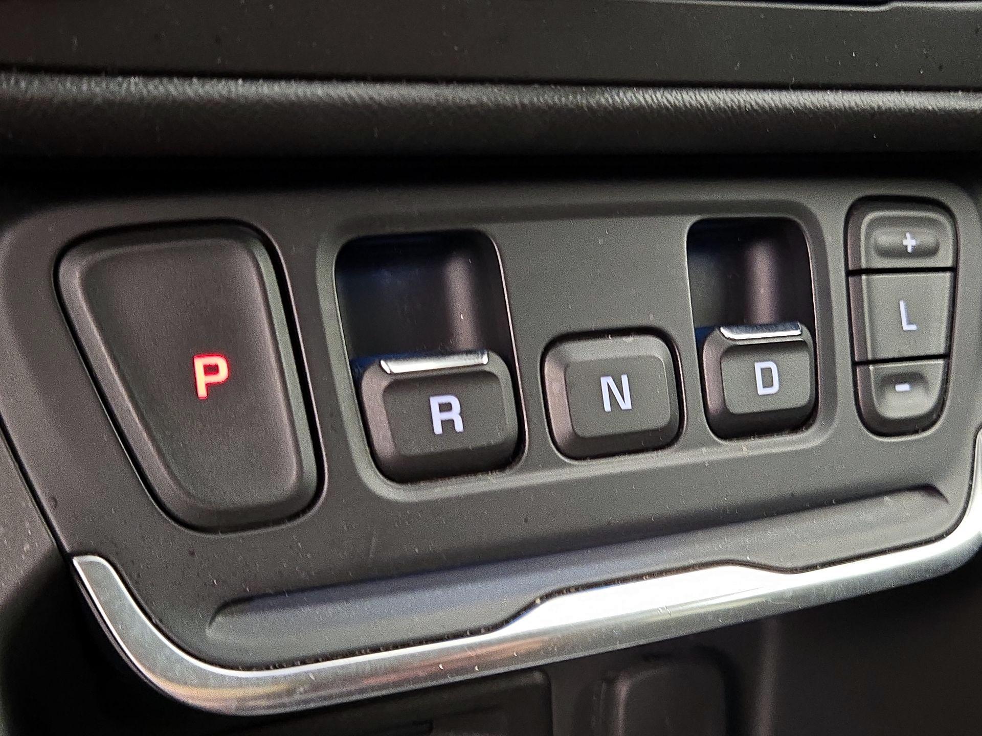 Thumbnail: 2018 GMC Terrain - 18