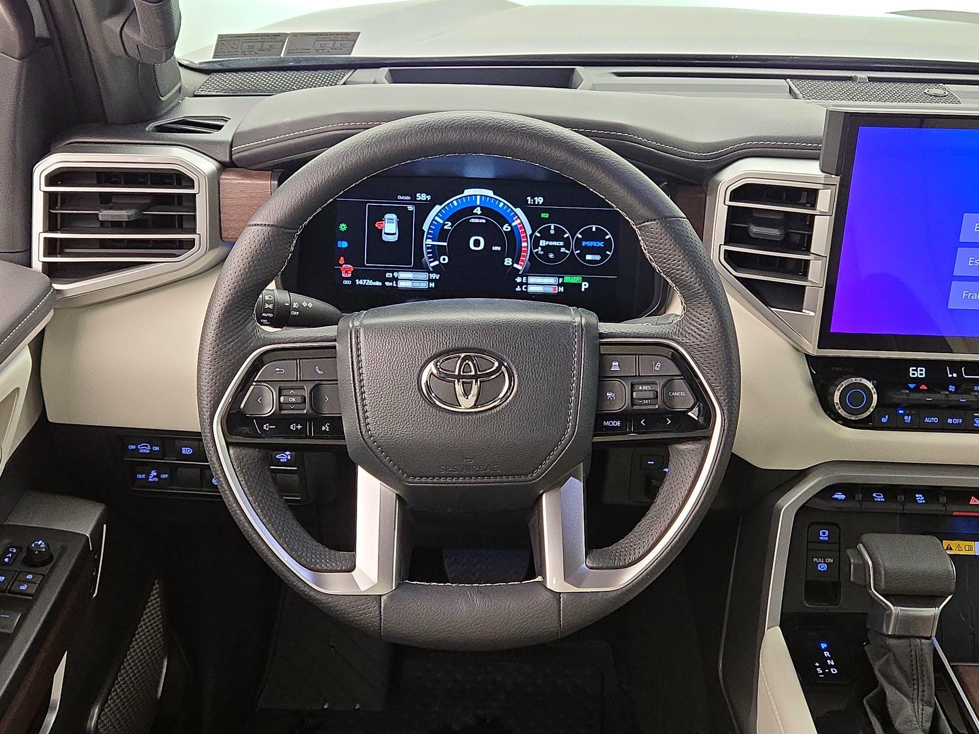 Thumbnail: 2024 Toyota Sequoia - 10