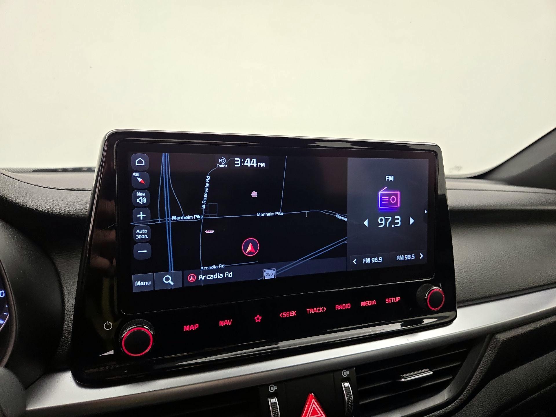 Thumbnail: 2022 Kia Forte - 14