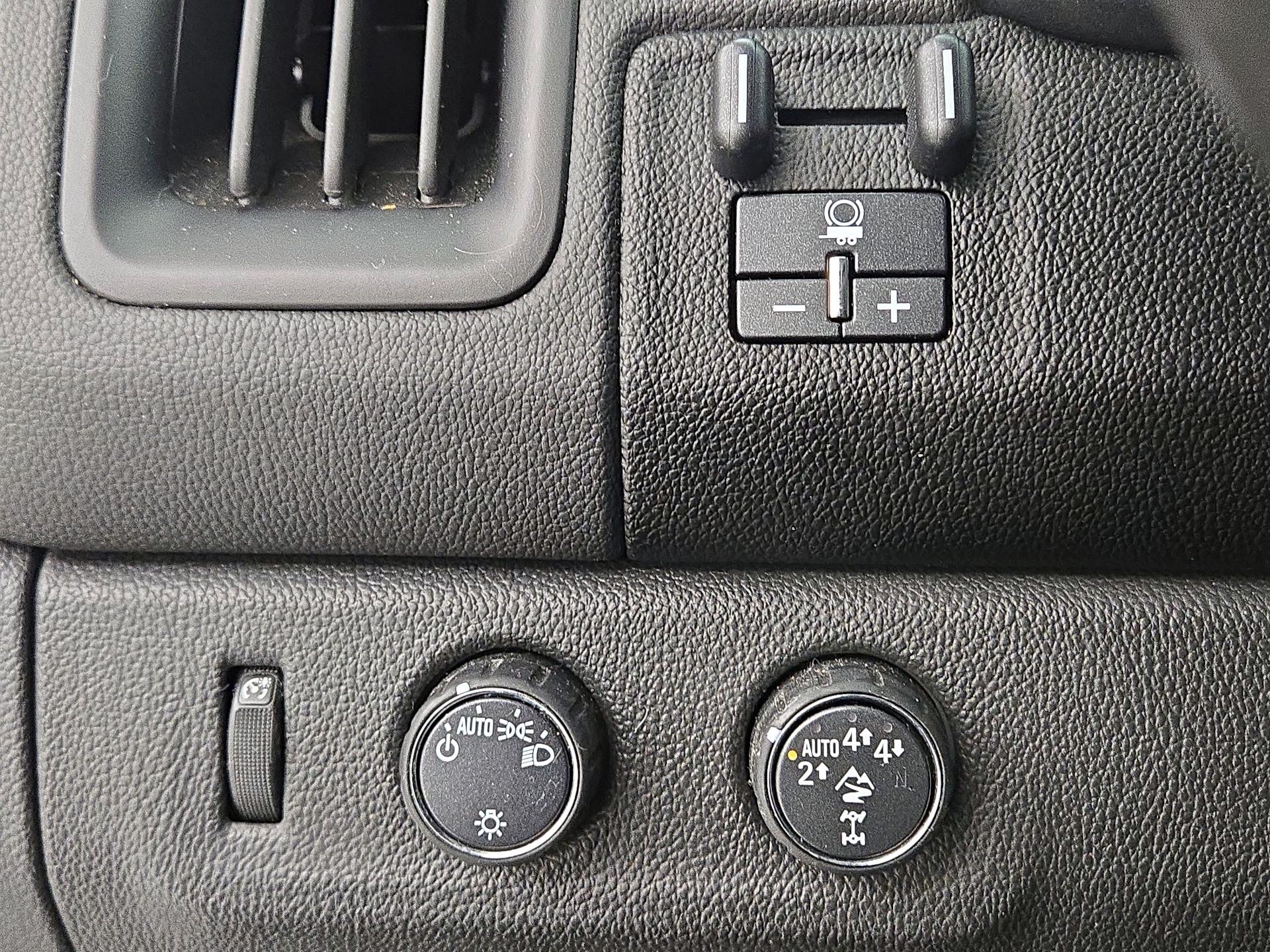 Thumbnail: 2019 Chevrolet Colorado - 13