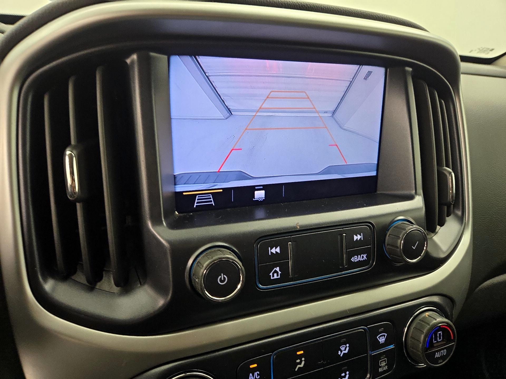 Thumbnail: 2019 Chevrolet Colorado - 14