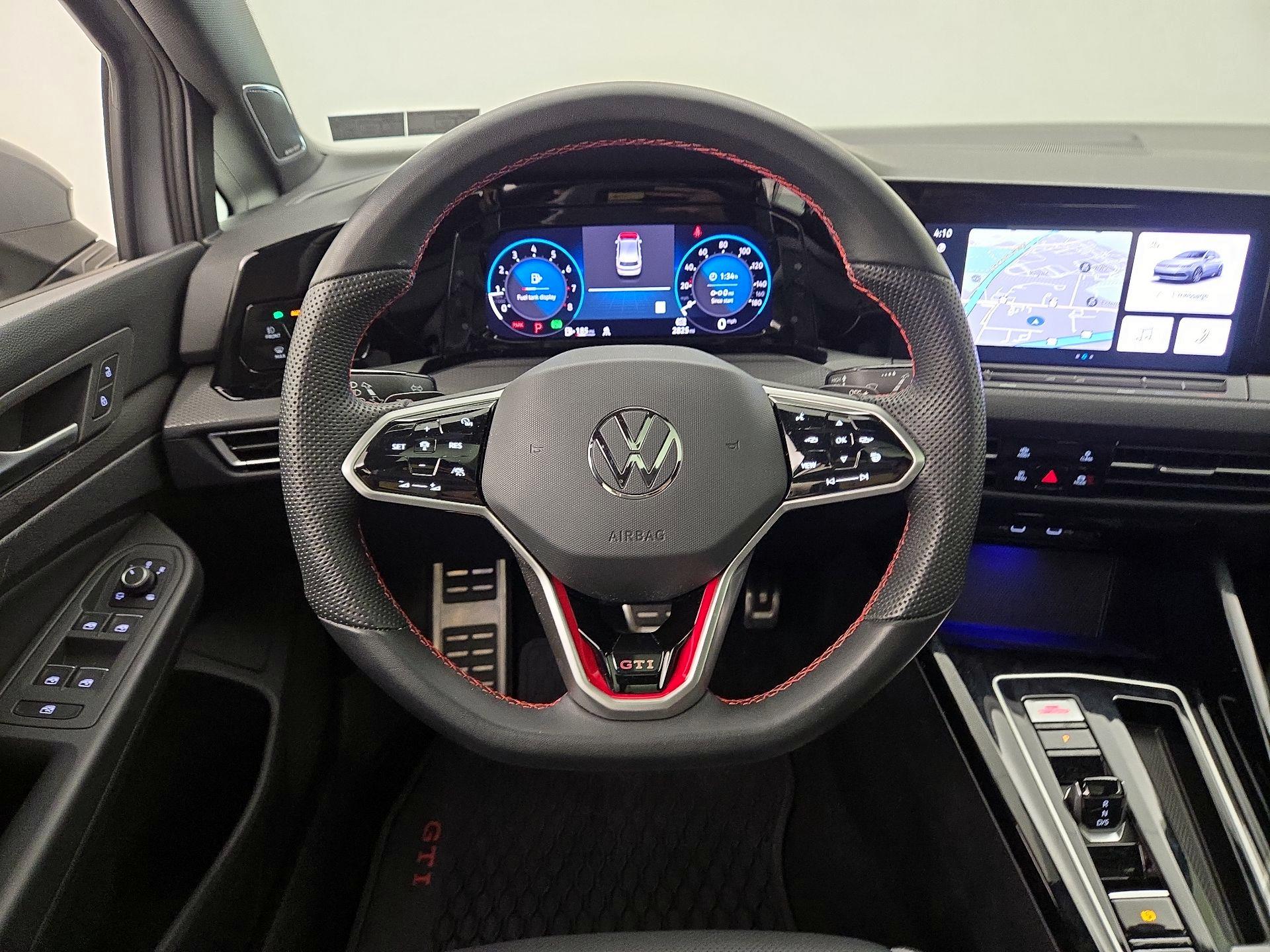 Thumbnail: 2024 Volkswagen Golf - 10