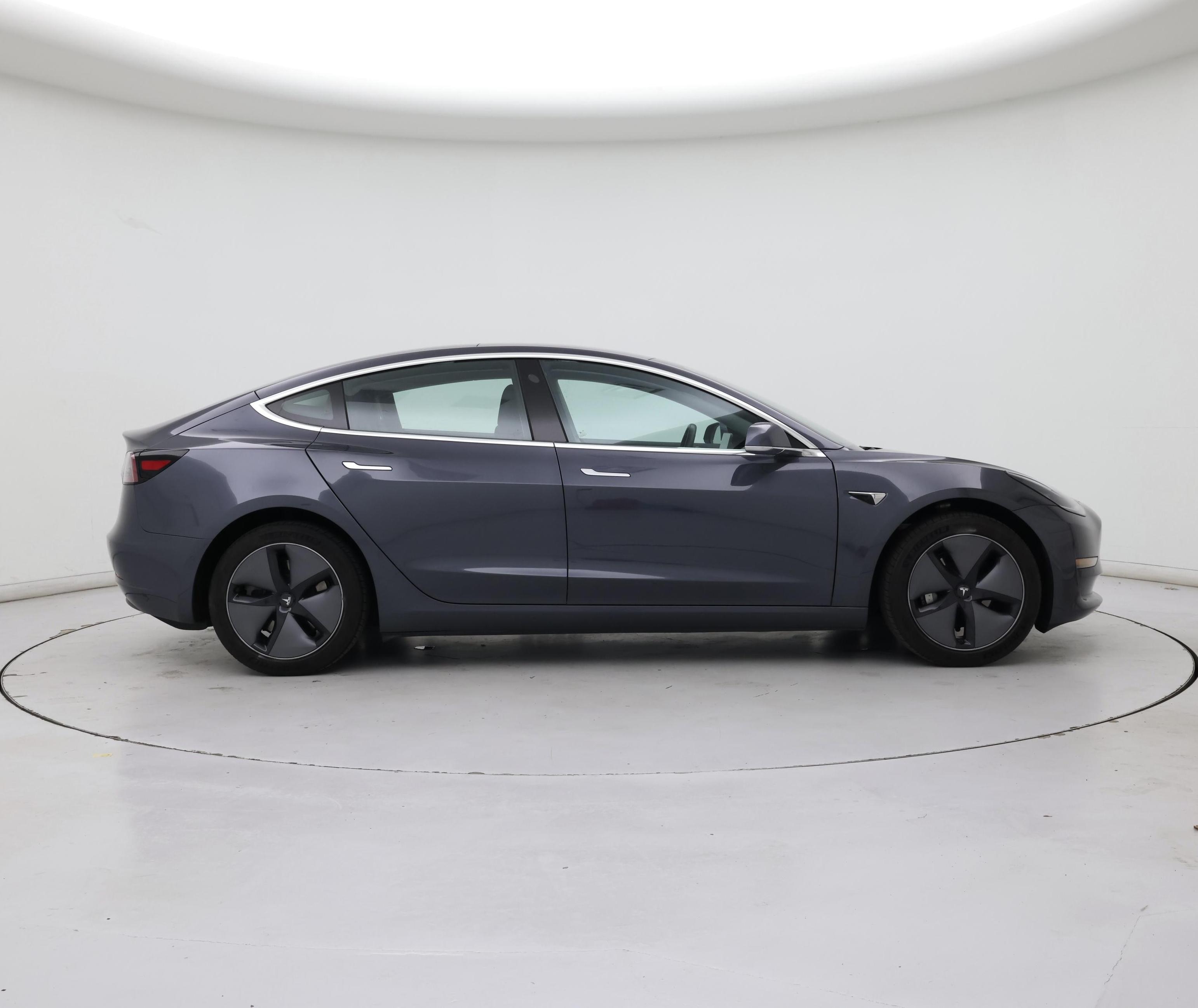 Thumbnail: 2019 Tesla Model 3 - 7
