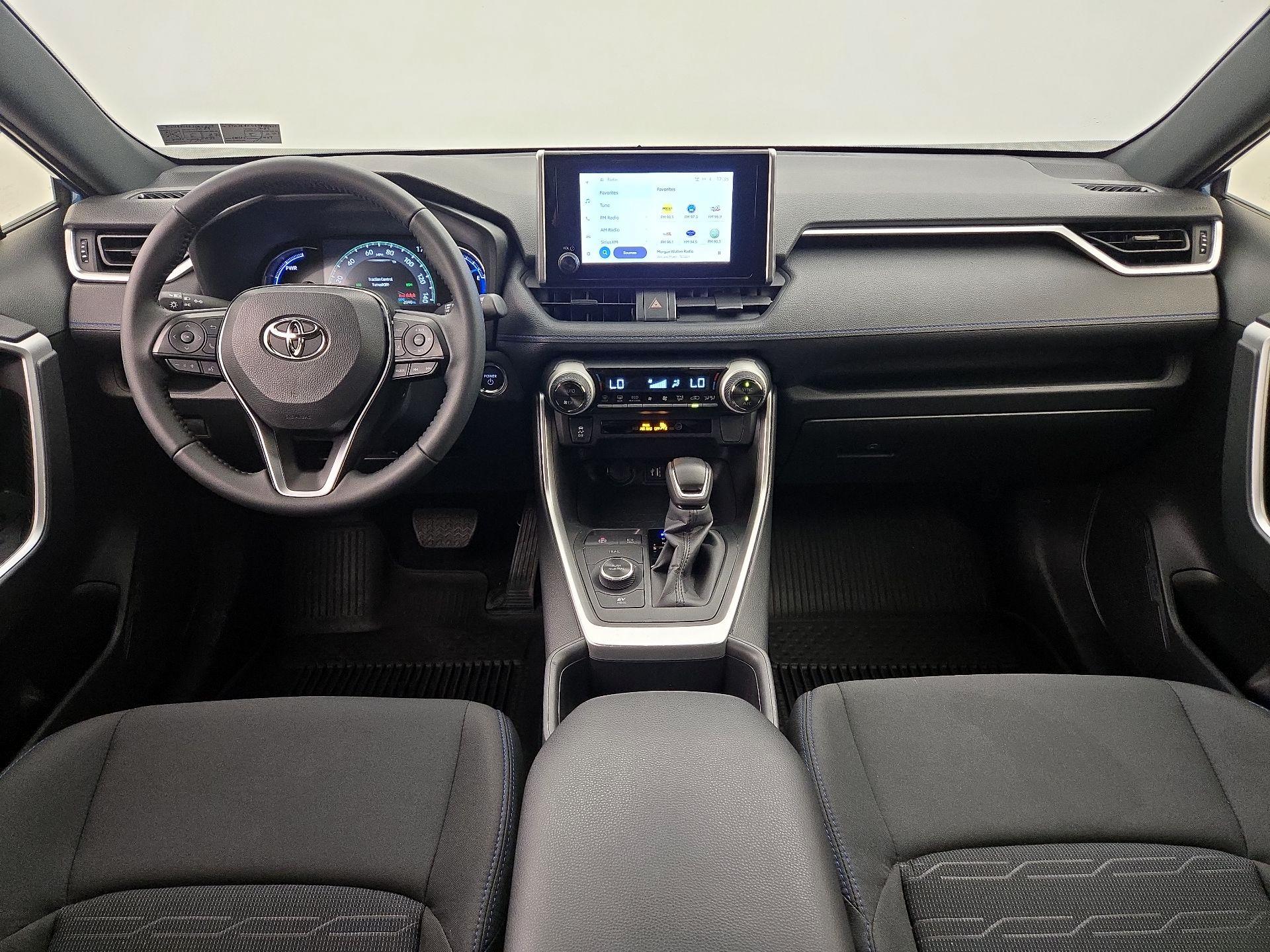 Thumbnail: 2025 Toyota RAV4 - 9