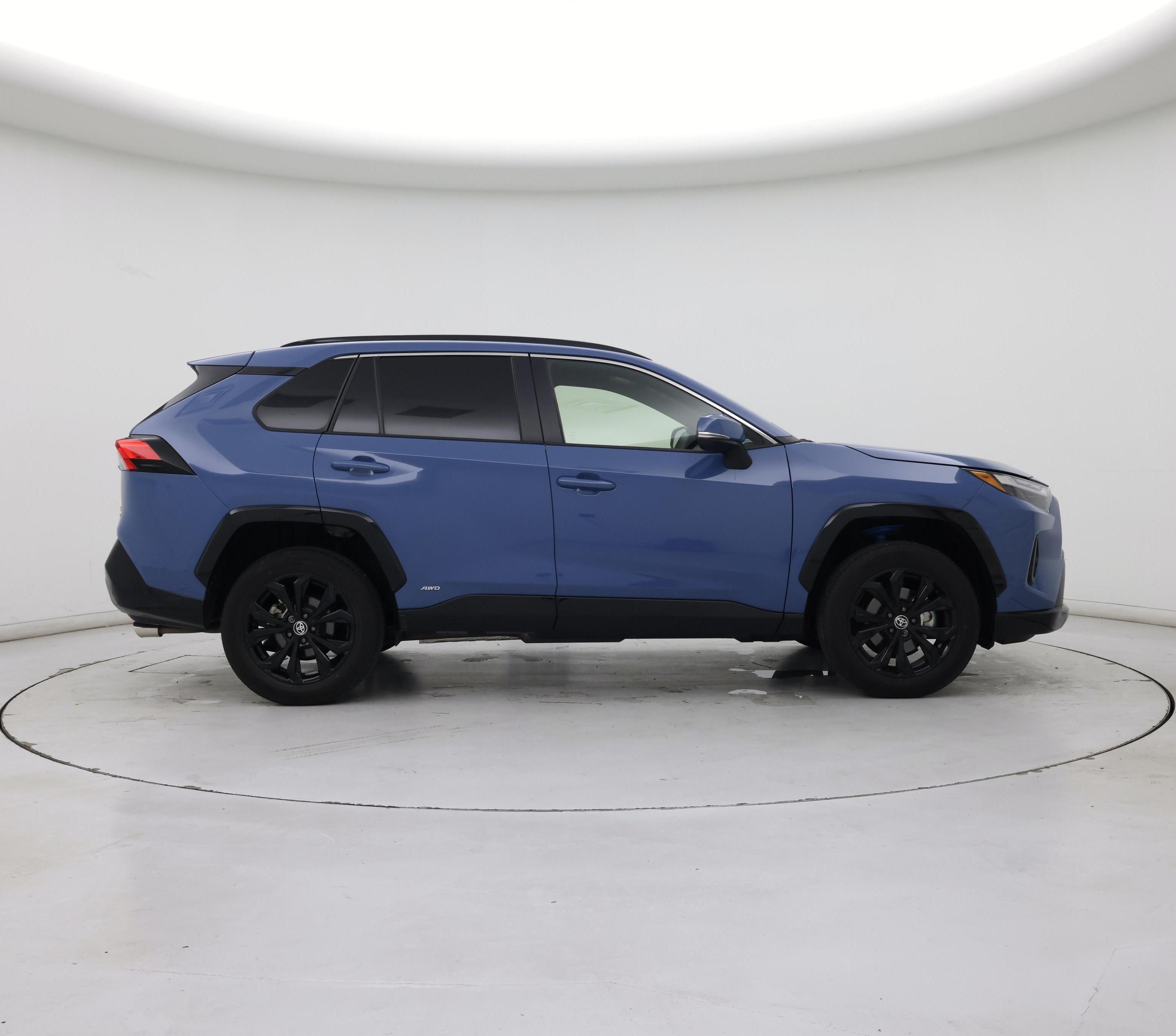 Thumbnail: 2025 Toyota RAV4 - 7