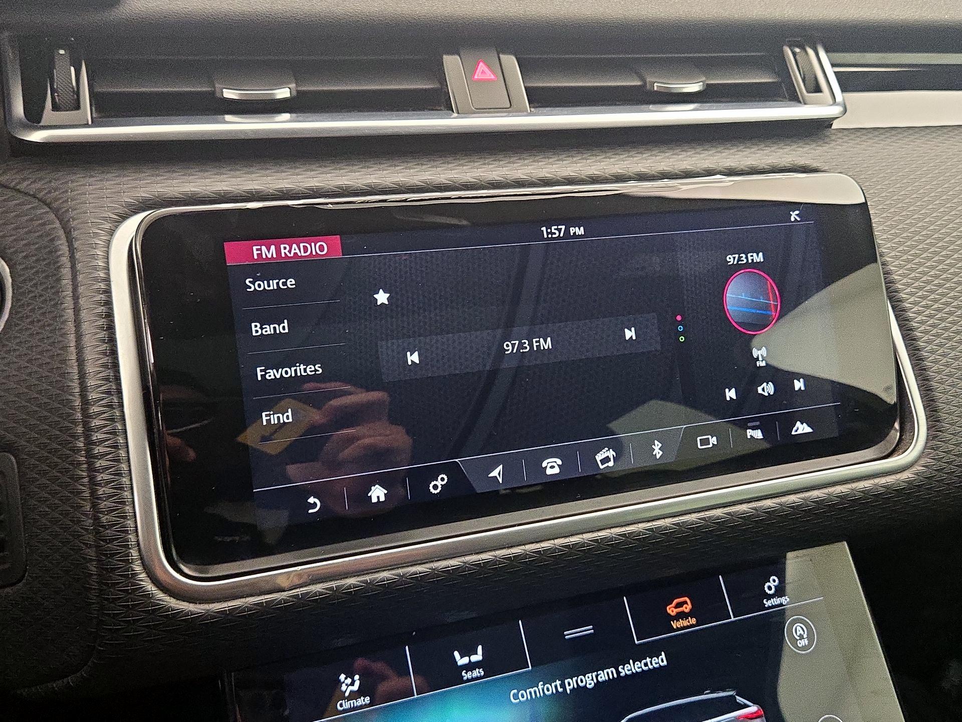 Thumbnail: 2018 Land Rover Range Rover Velar - 16