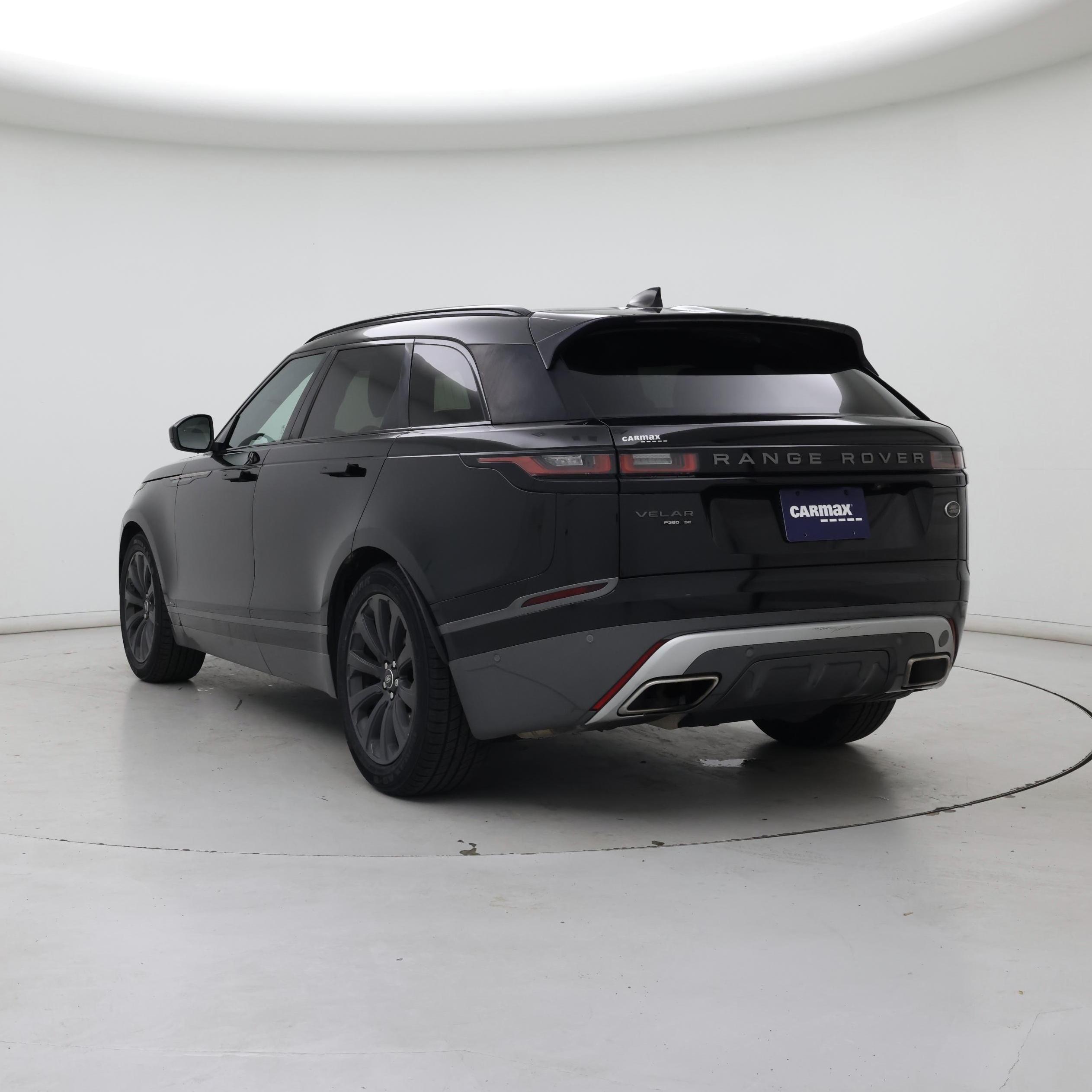 Thumbnail: 2018 Land Rover Range Rover Velar - 2