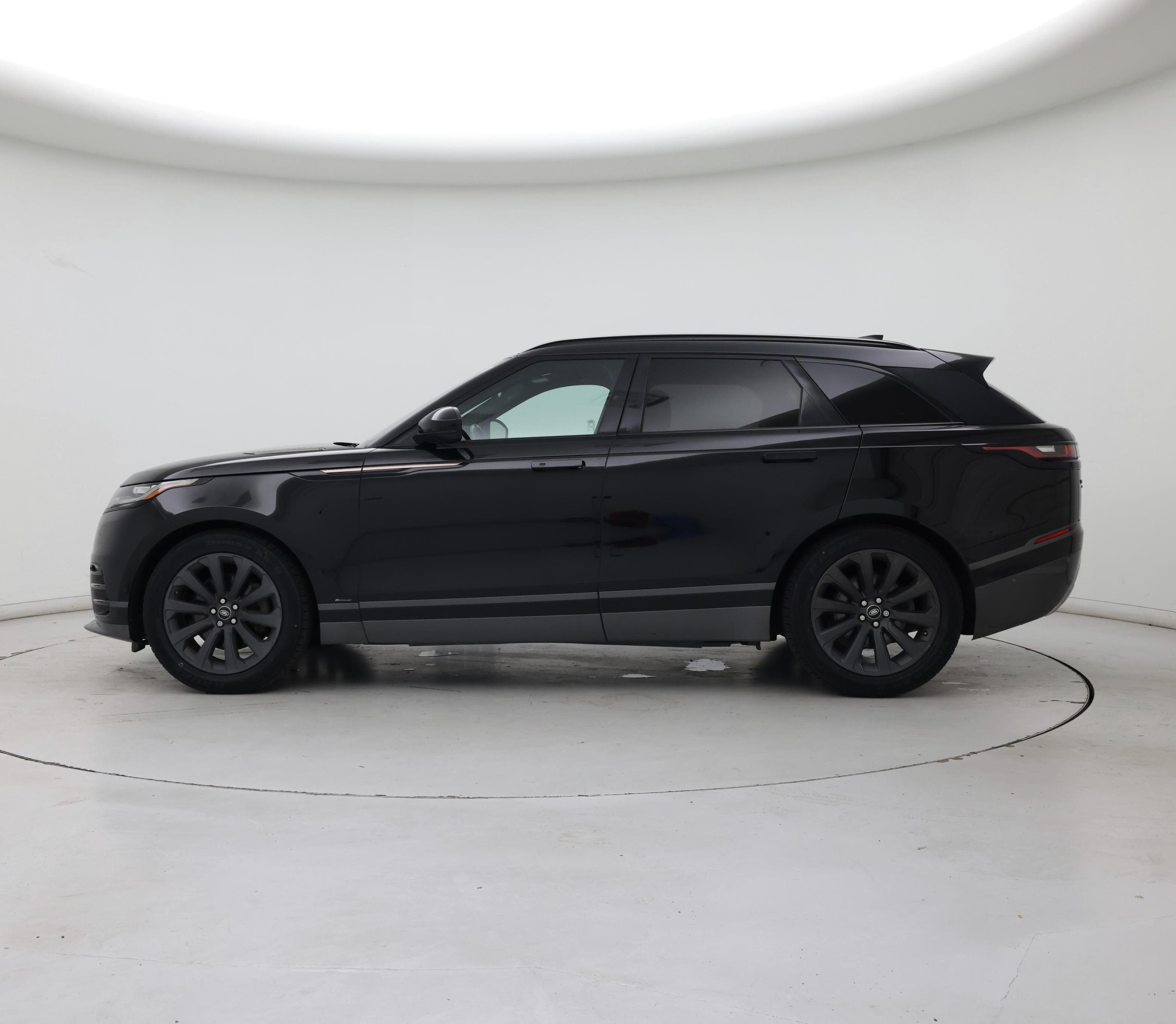Thumbnail: 2018 Land Rover Range Rover Velar - 3