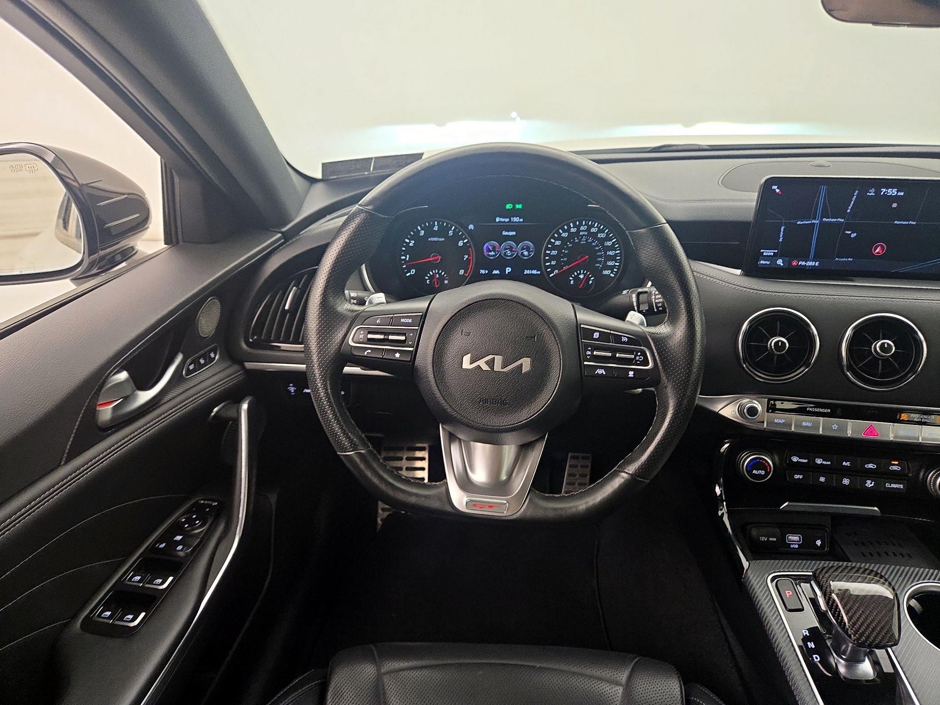 Thumbnail: 2022 Kia Stinger - 10