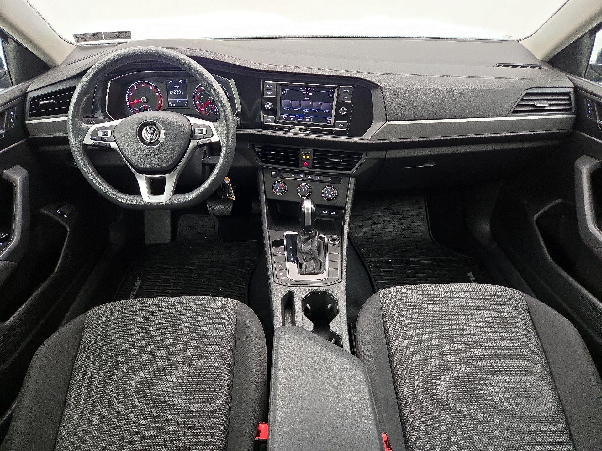 Thumbnail: 2021 Volkswagen Jetta - 9