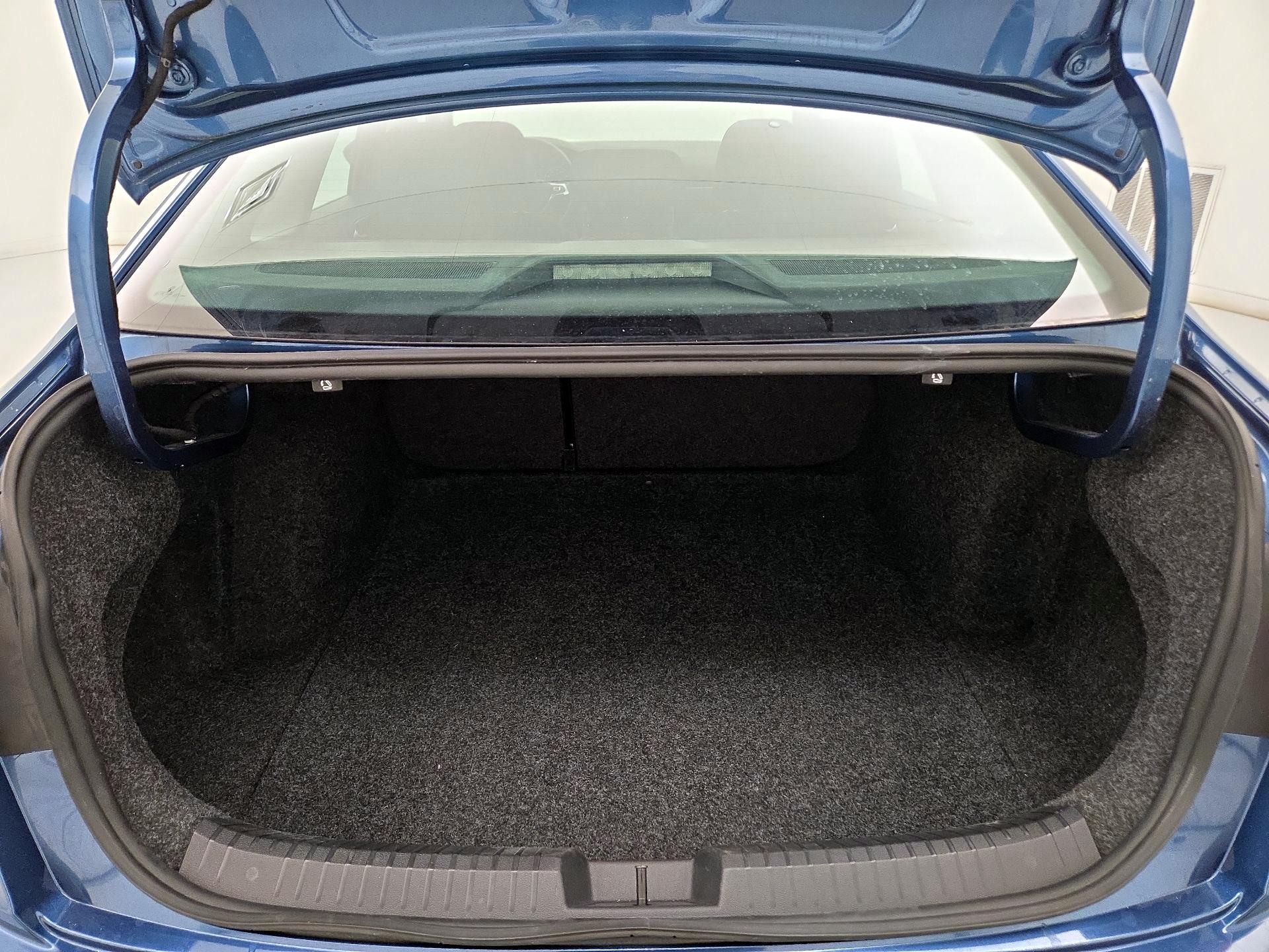 Thumbnail: 2021 Volkswagen Jetta - 20