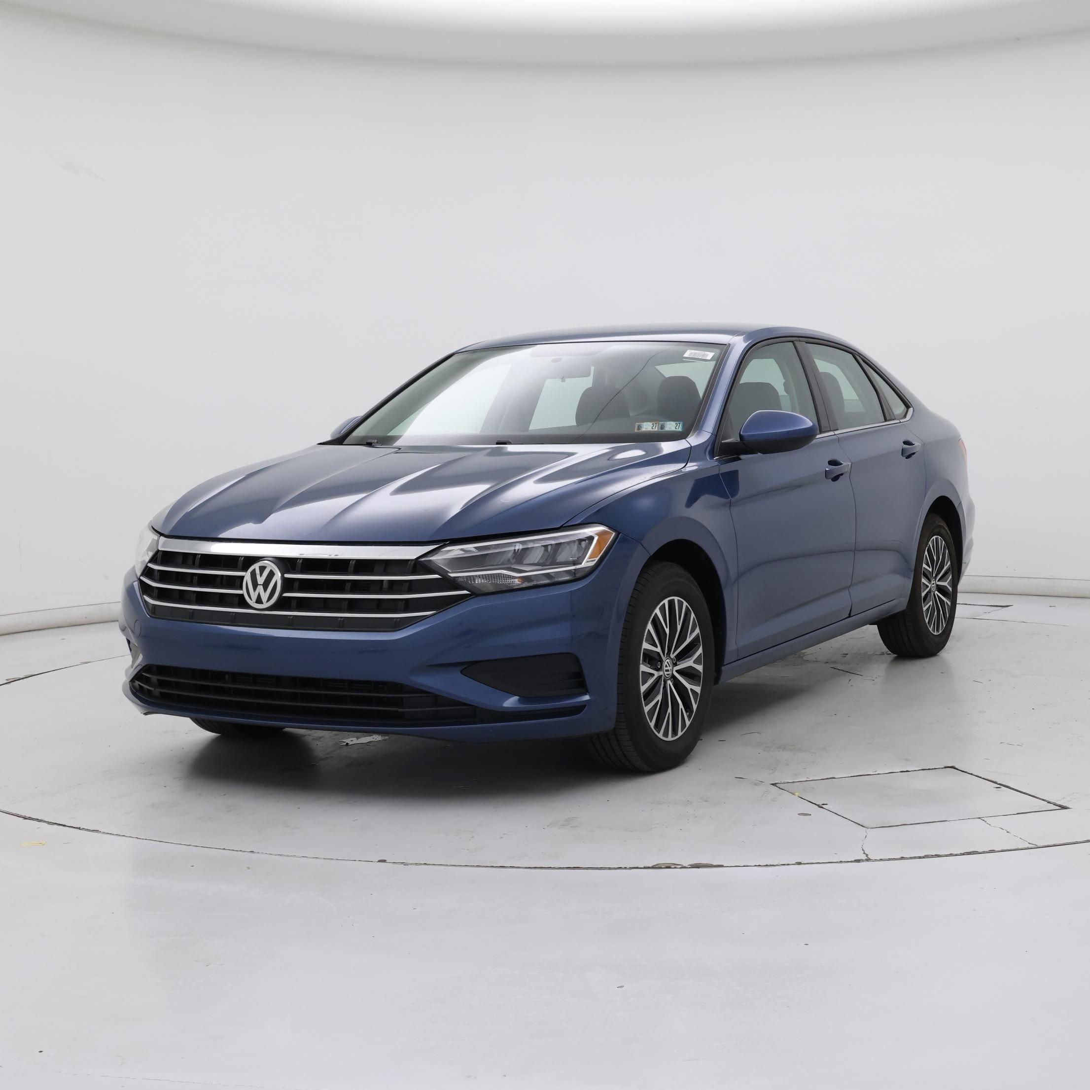 Thumbnail: 2021 Volkswagen Jetta - 4