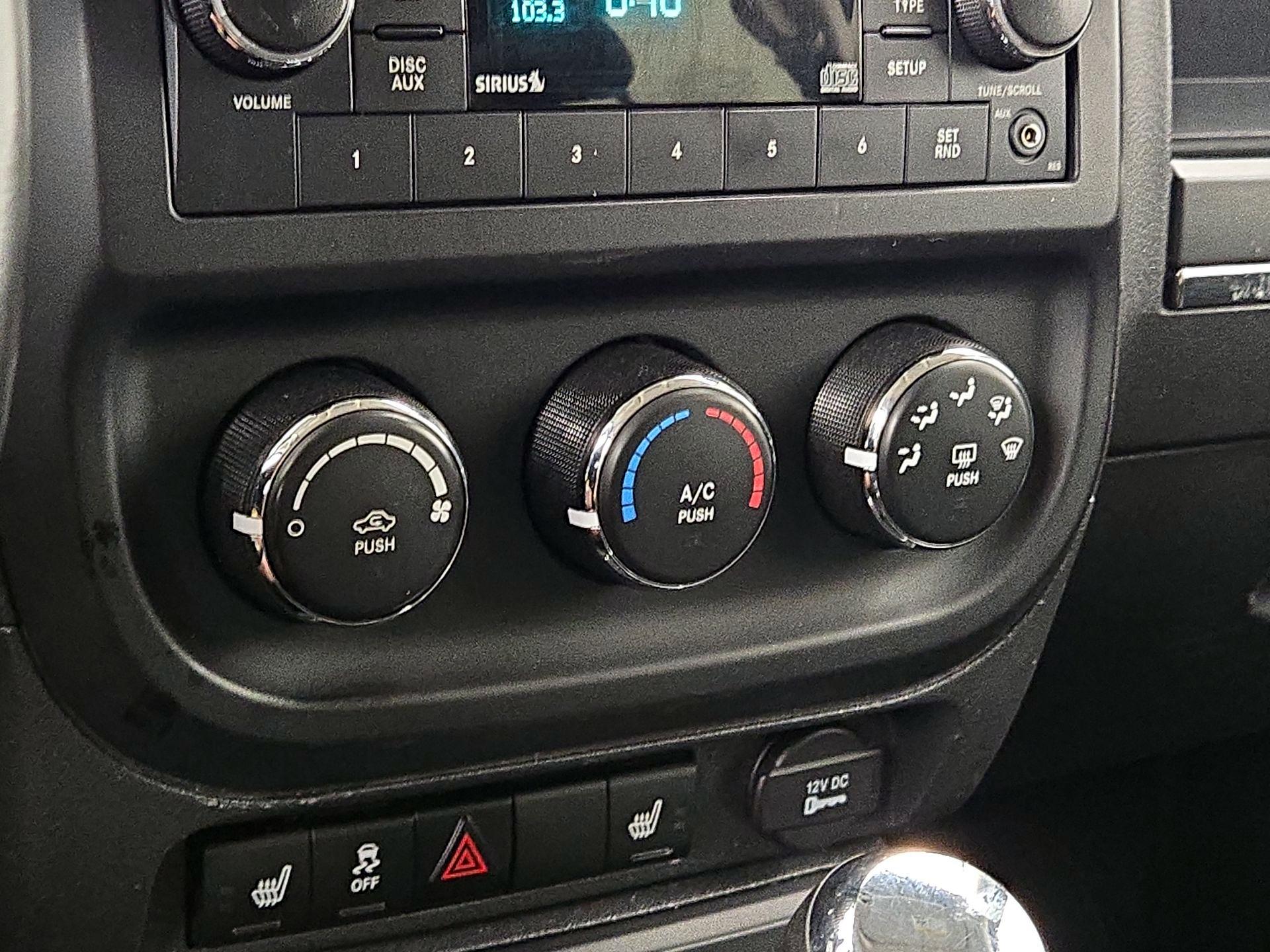 Thumbnail: 2017 Jeep Patriot - 14