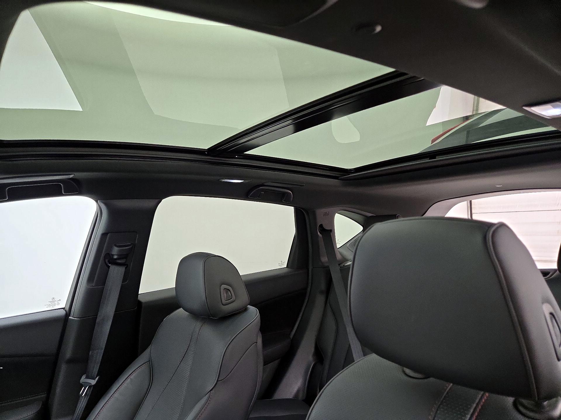 Thumbnail: 2025 Acura RDX - 20