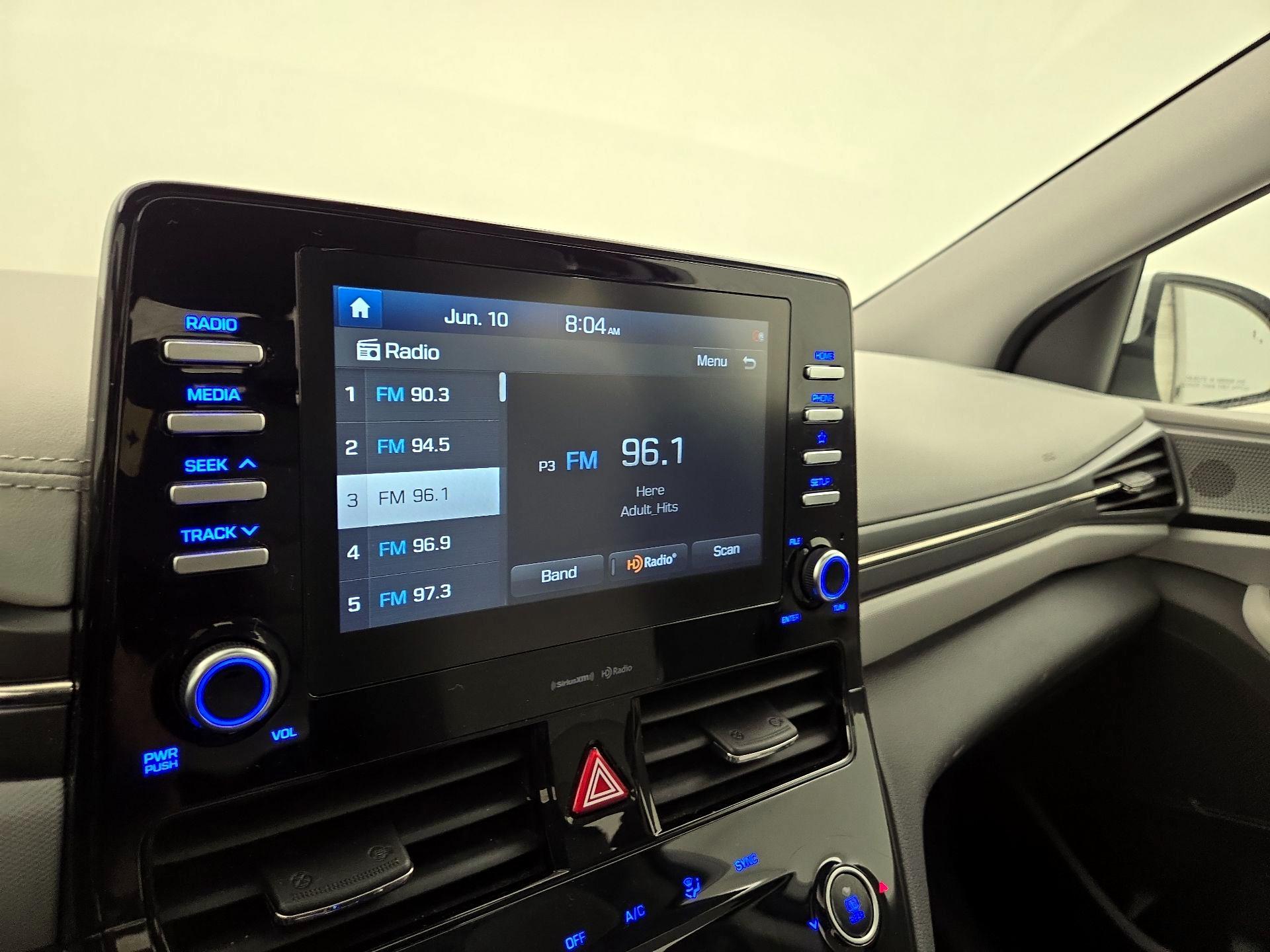 Thumbnail: 2020 Hyundai Ioniq - 15