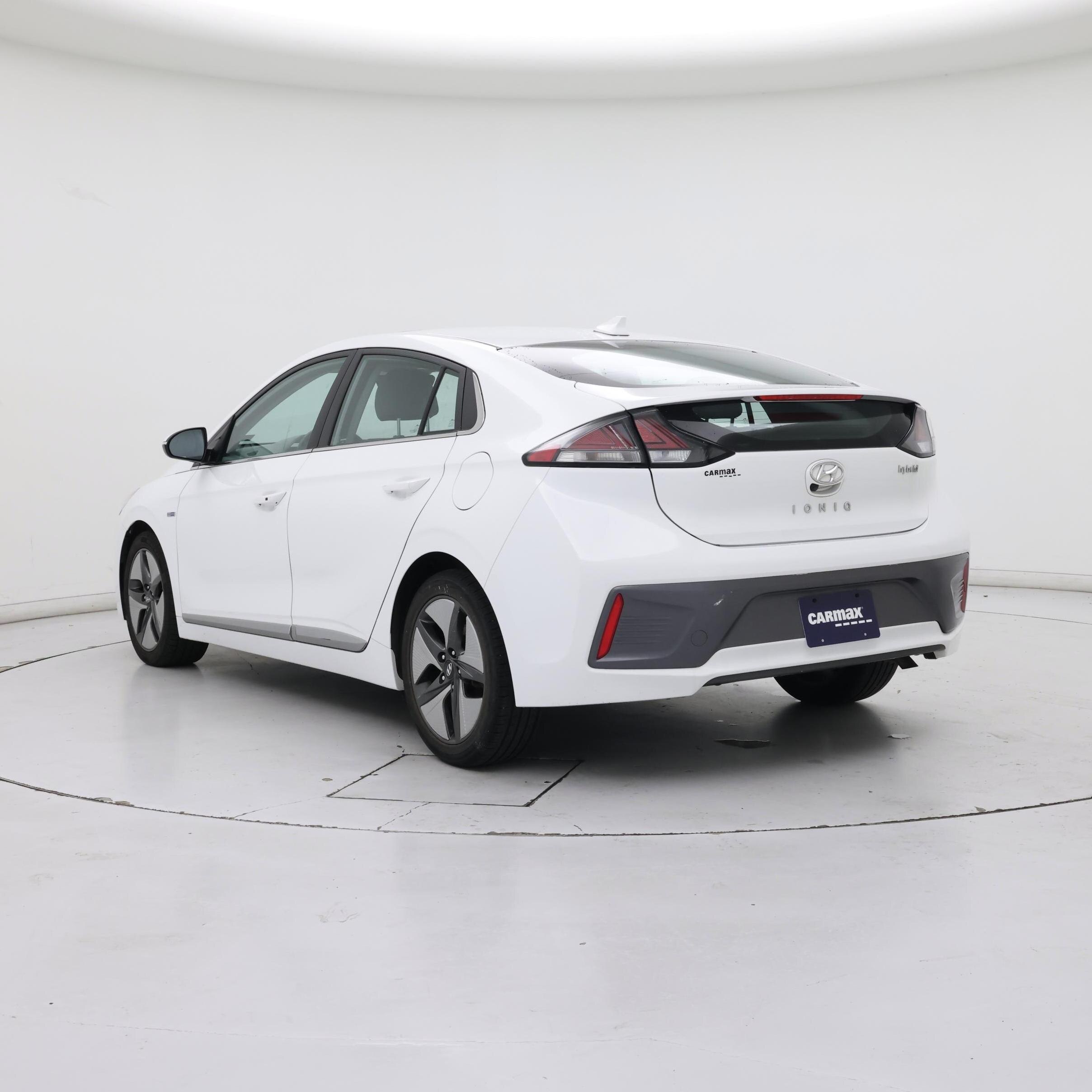 Thumbnail: 2020 Hyundai Ioniq - 2