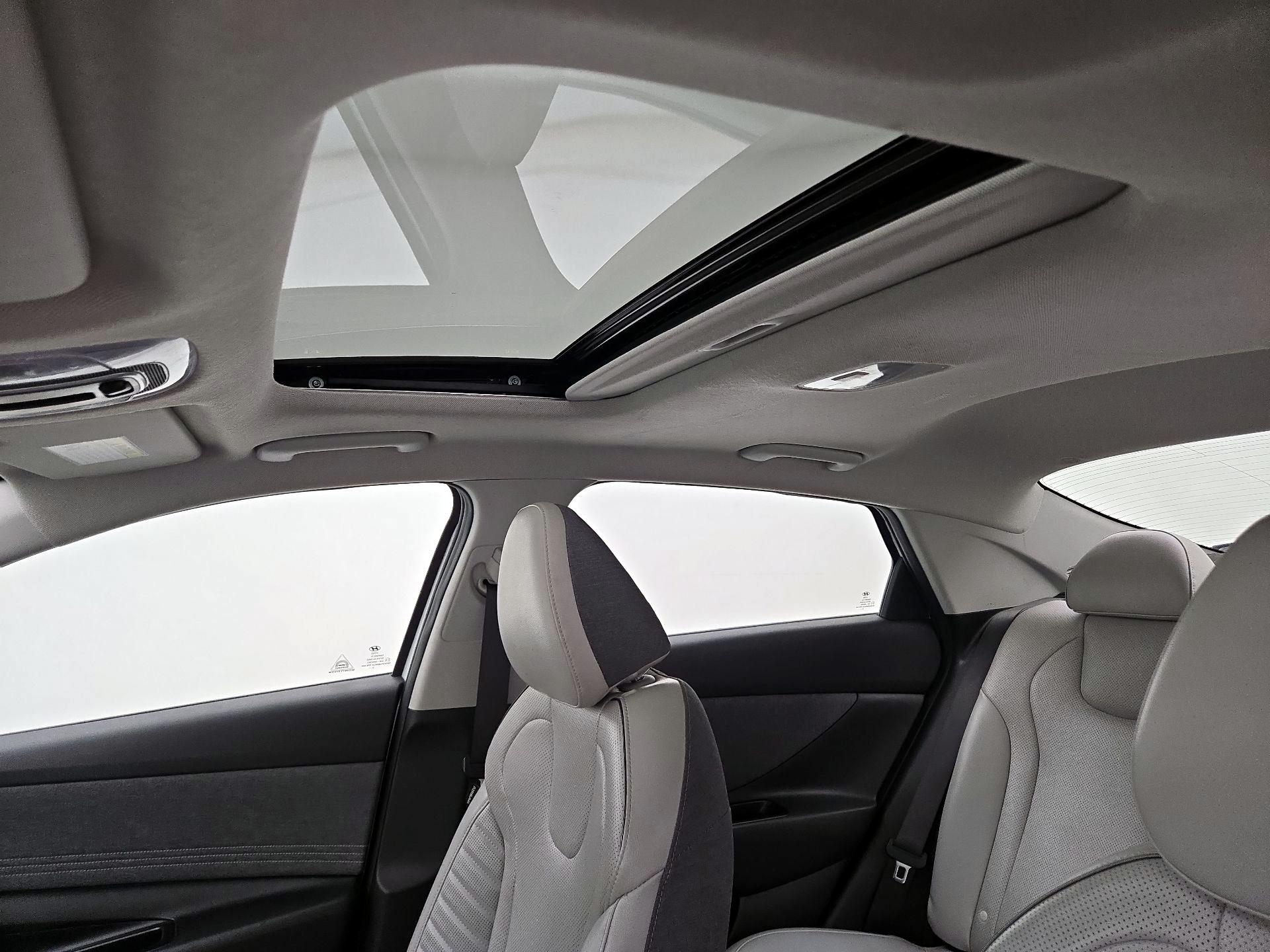 Thumbnail: 2021 Hyundai Elantra - 19