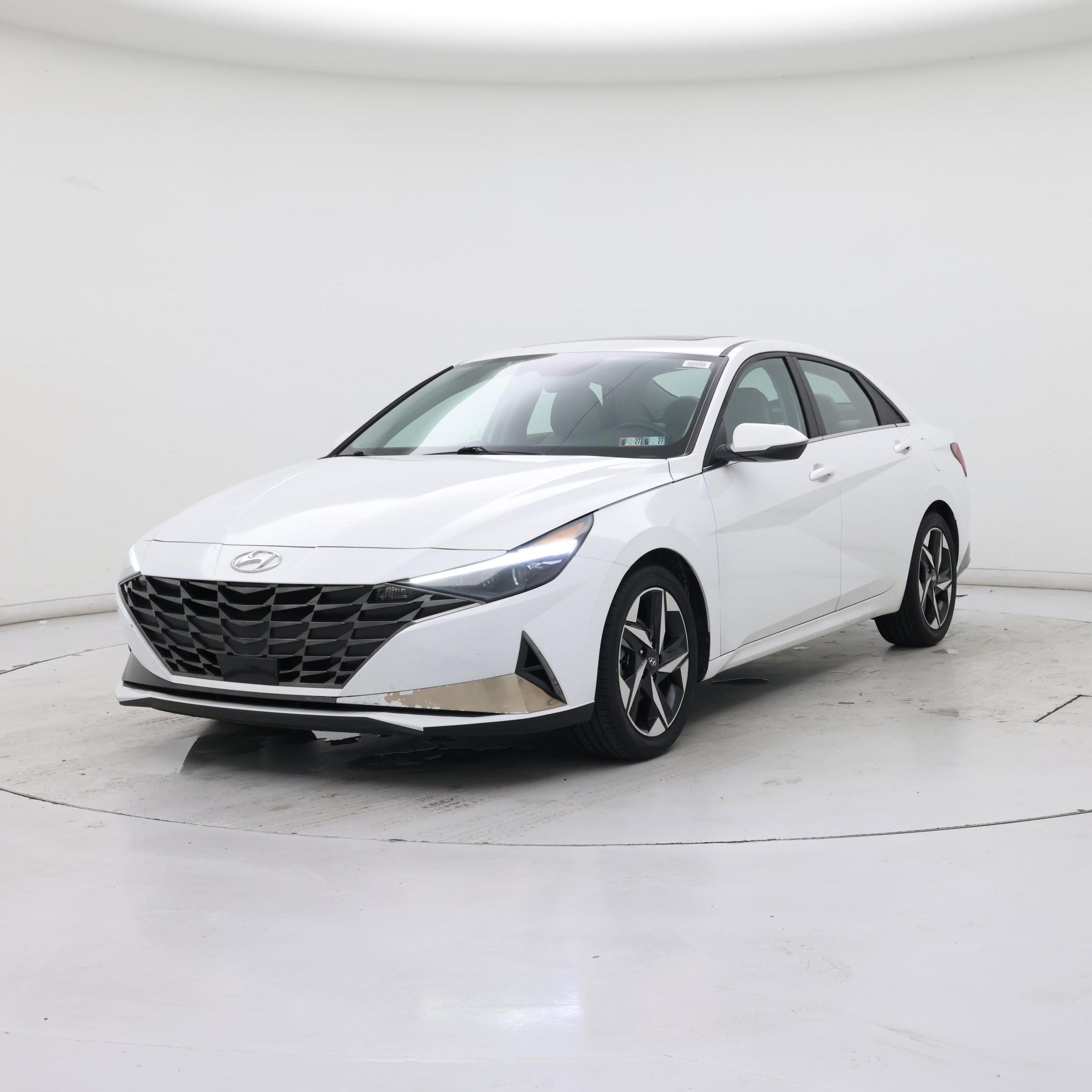 Thumbnail: 2021 Hyundai Elantra - 4