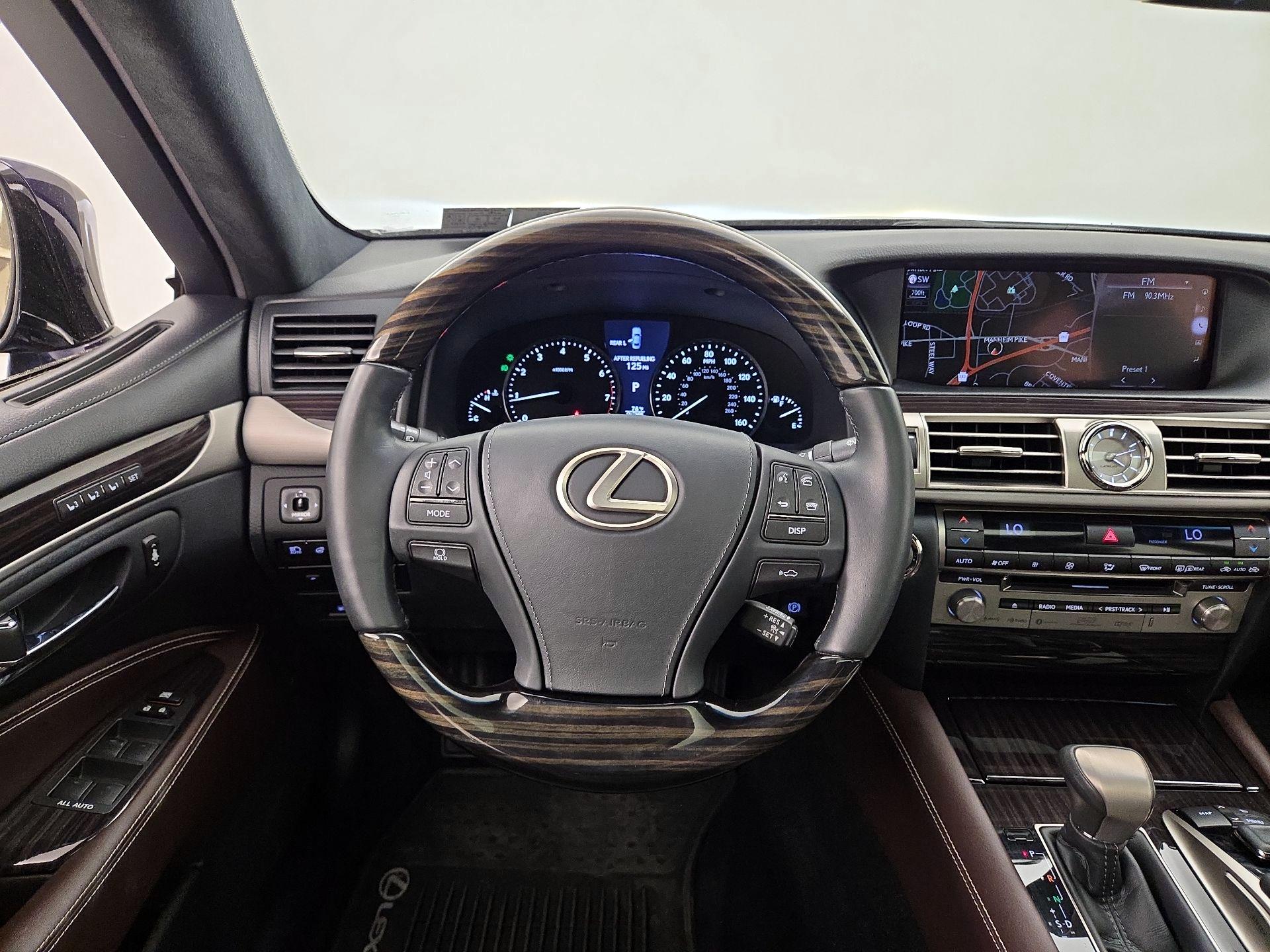 Thumbnail: 2017 Lexus LS - 10