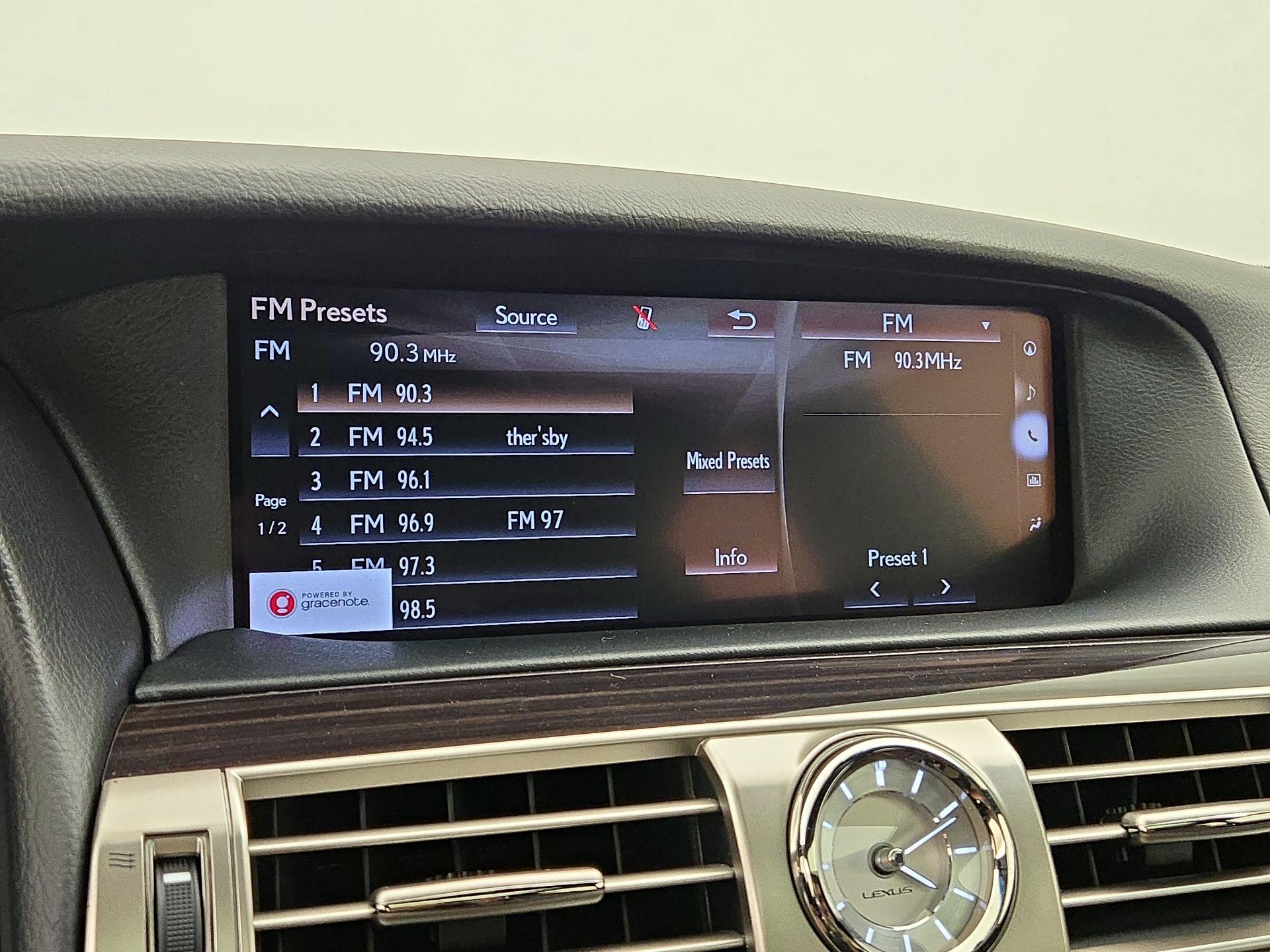 Thumbnail: 2017 Lexus LS - 16