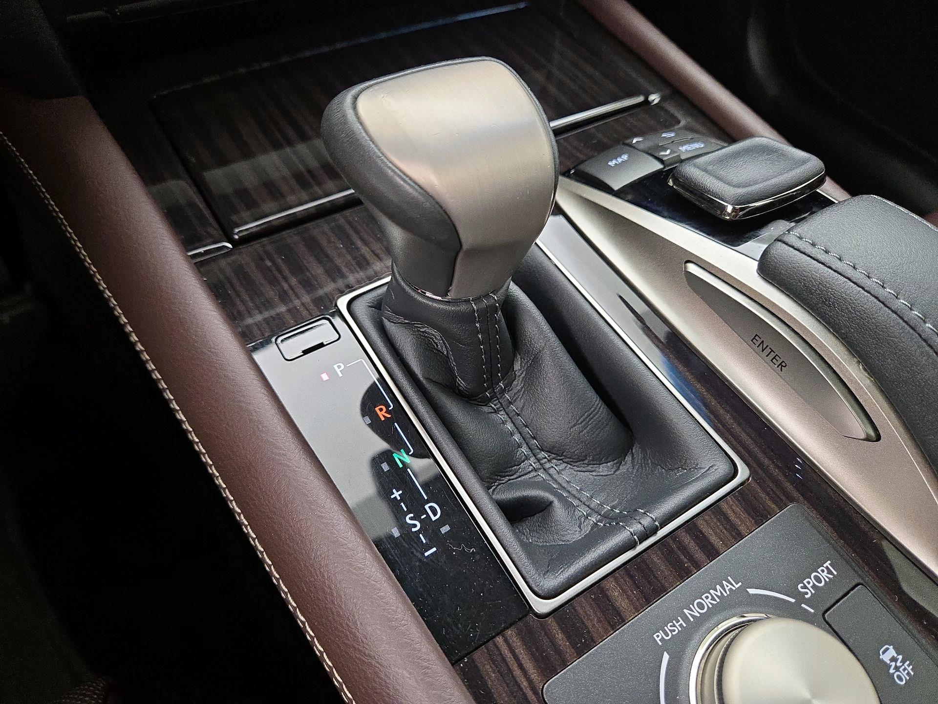 Thumbnail: 2017 Lexus LS - 18